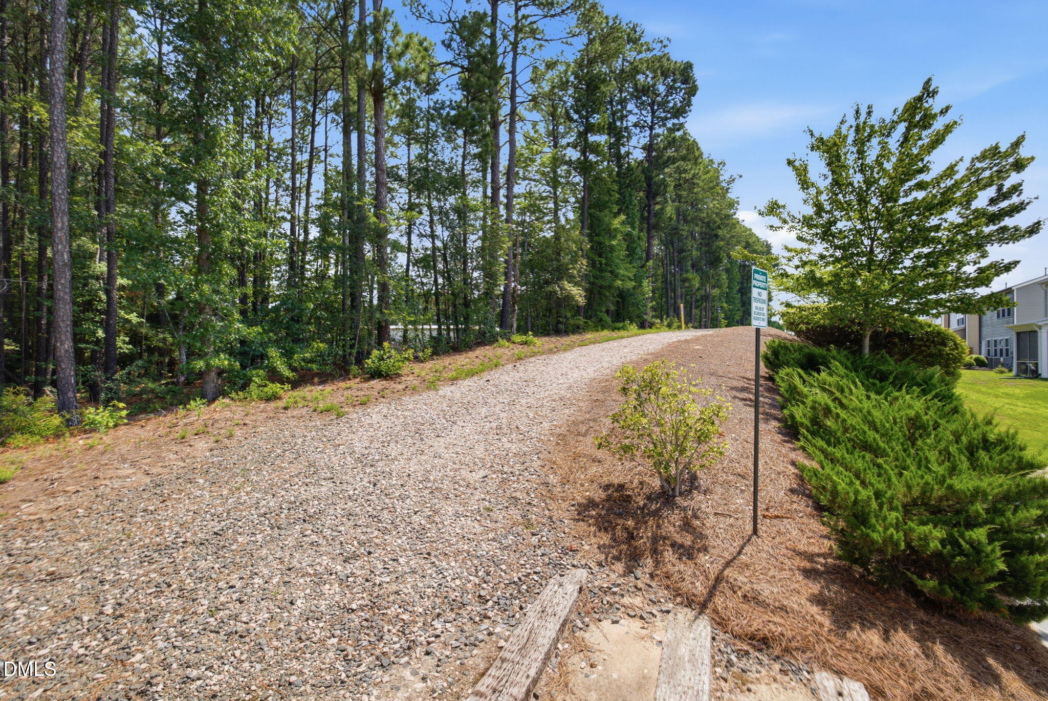 905 Holly Bluff Lane Property Photo 52