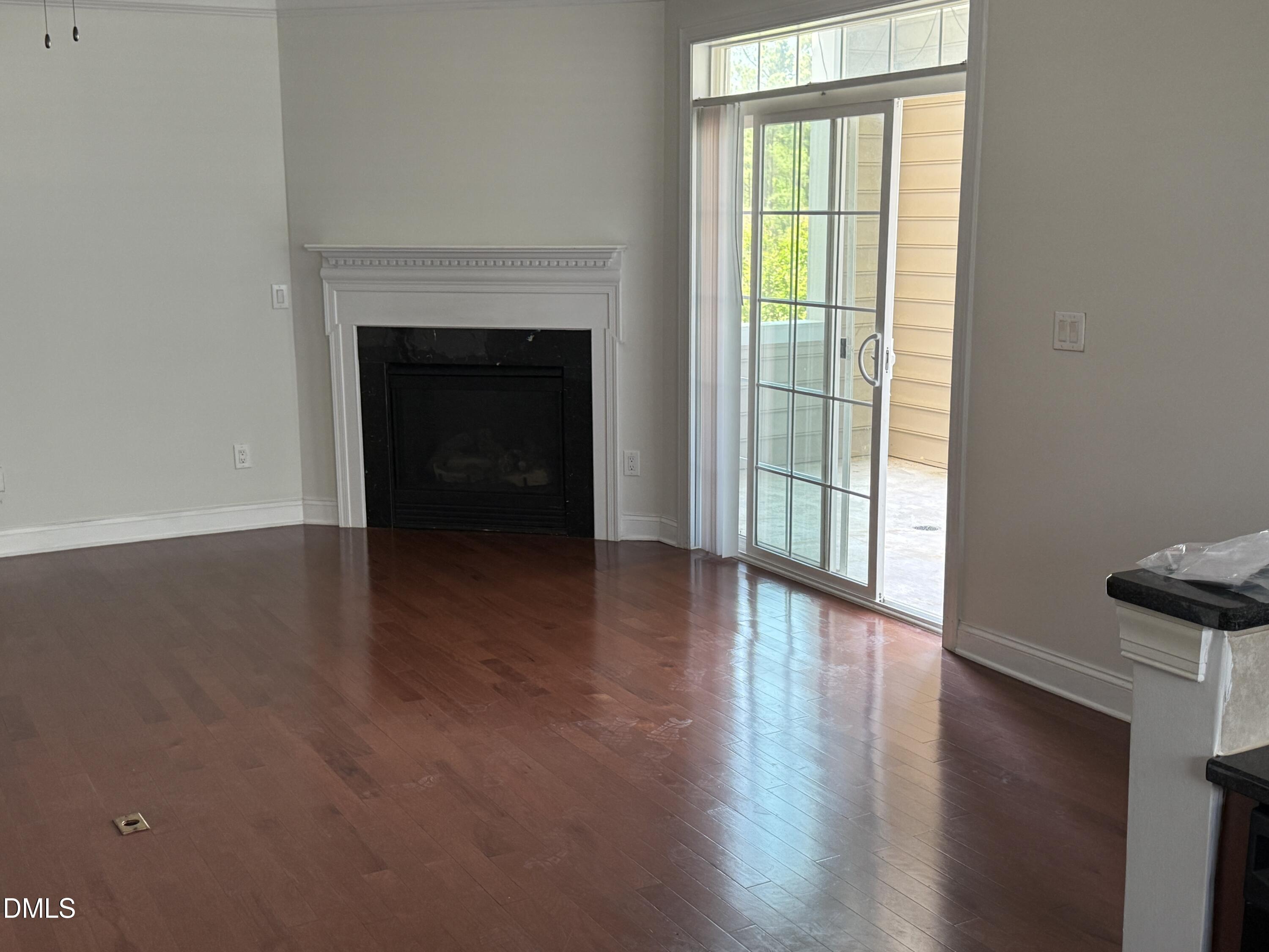 10511 Rosegate Court Property Photo 6