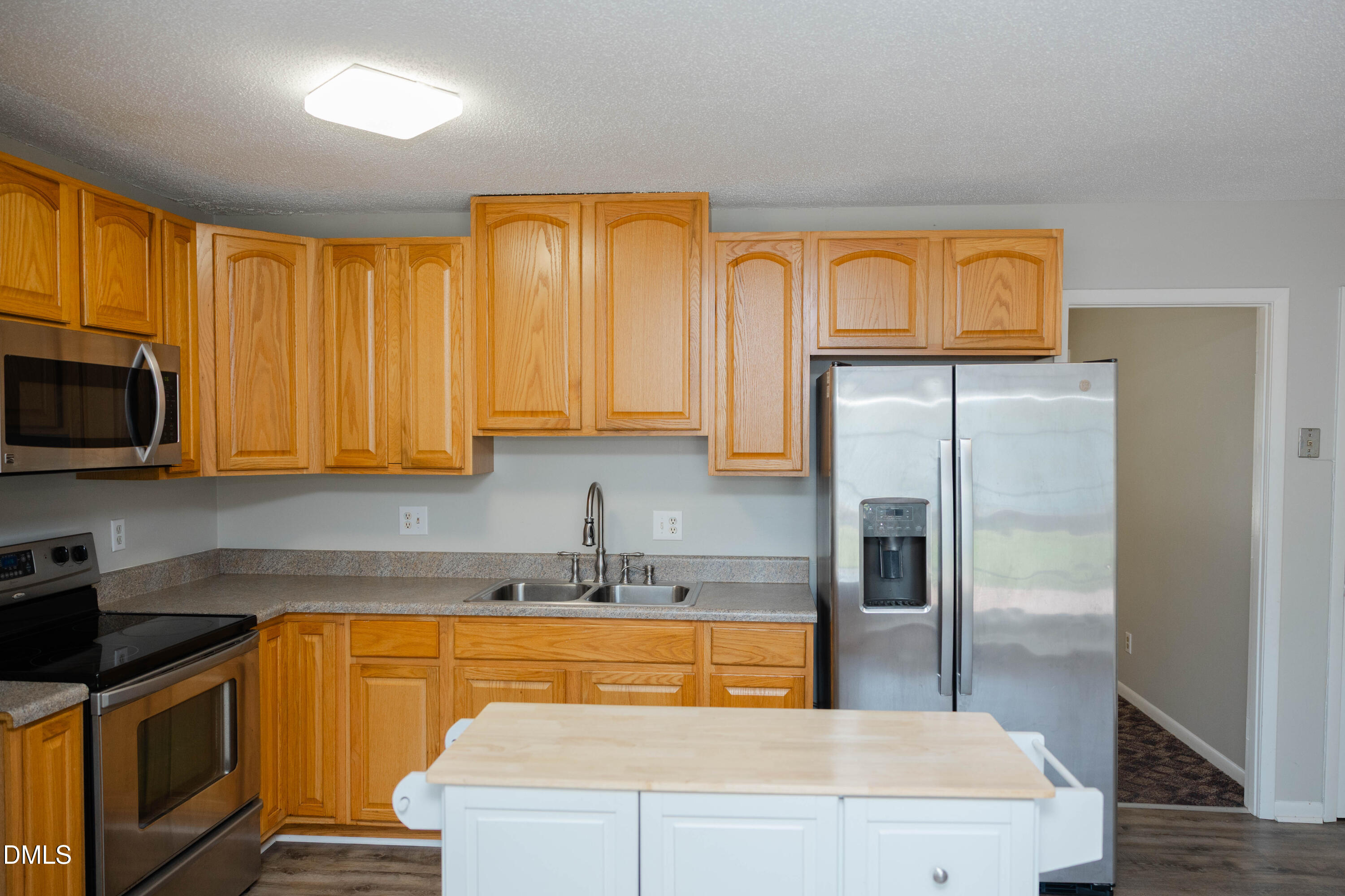 506 Saint Street Property Photo 4