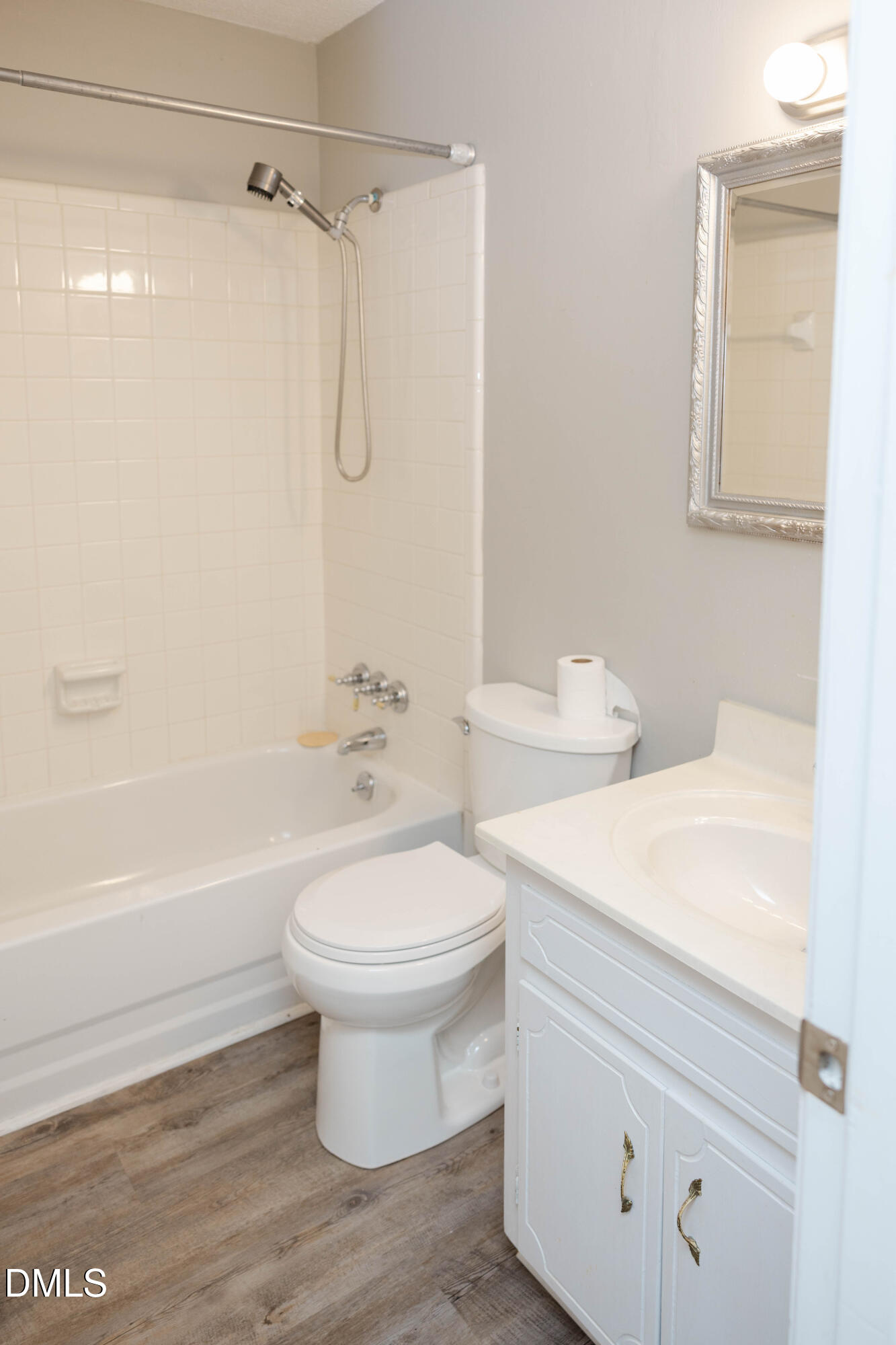 506 Saint Street Property Photo 8
