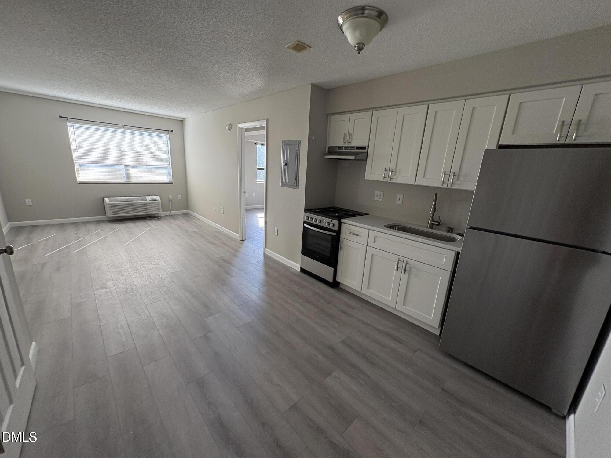 4700 Westgrove Street Property Photo 5