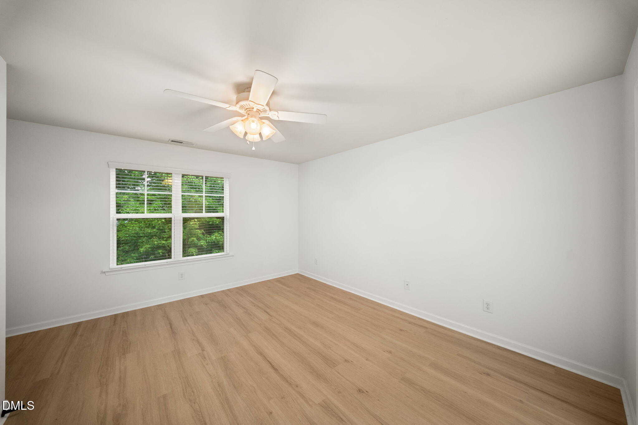3015 Berkeley Springs Place Property Photo 16