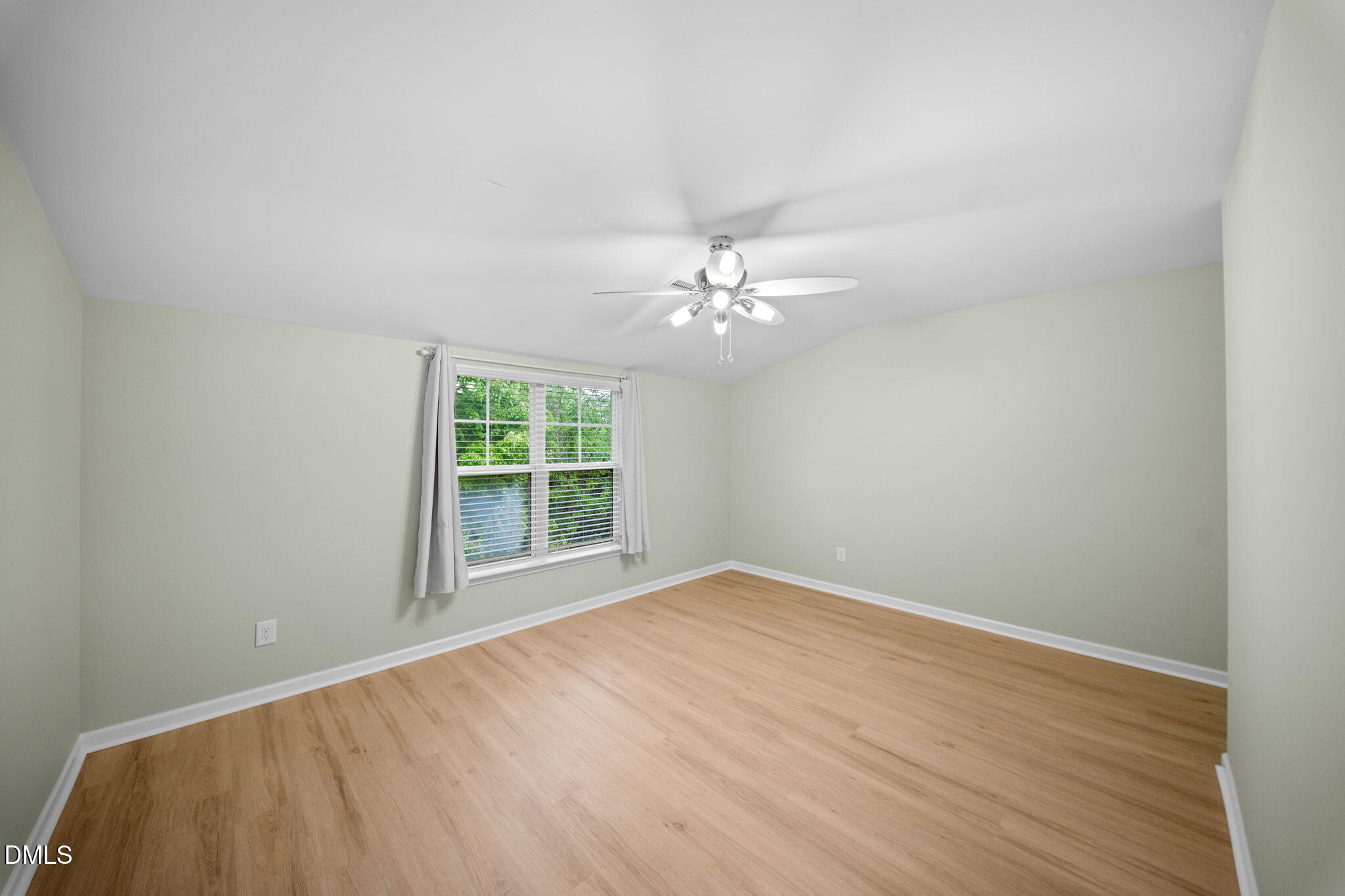 3015 Berkeley Springs Place Property Photo 27
