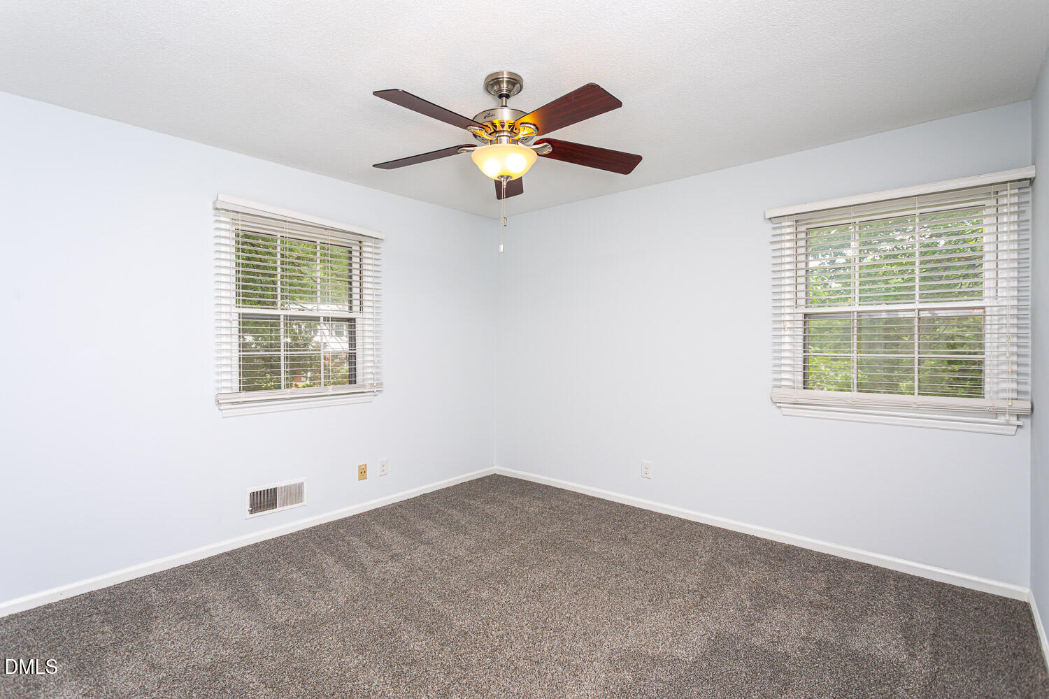 921 Devon Avenue Property Photo 32