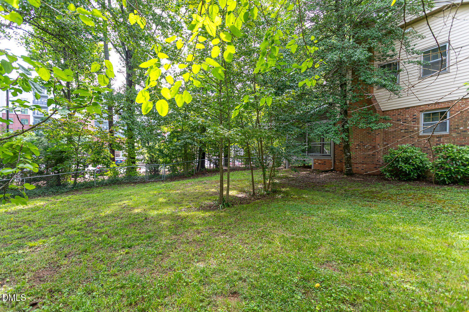 921 Devon Avenue Property Photo 45