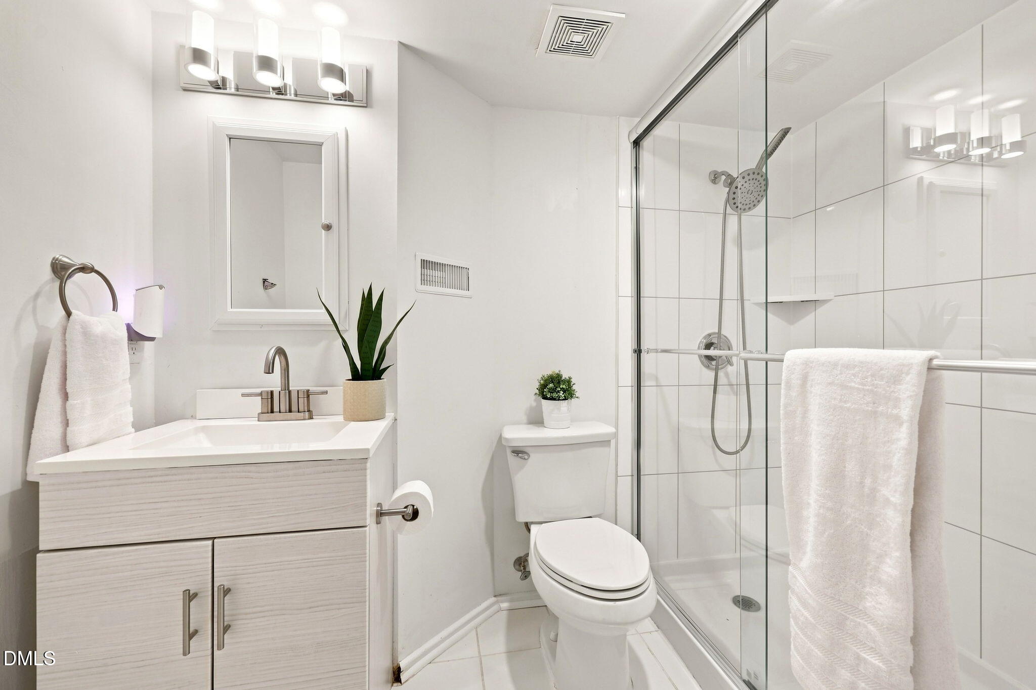 2925 Debra Drive Property Photo 64