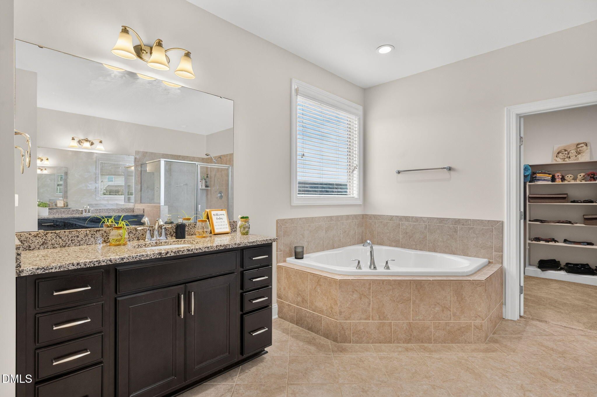 3801 Hickory Manor Drive Property Photo 24