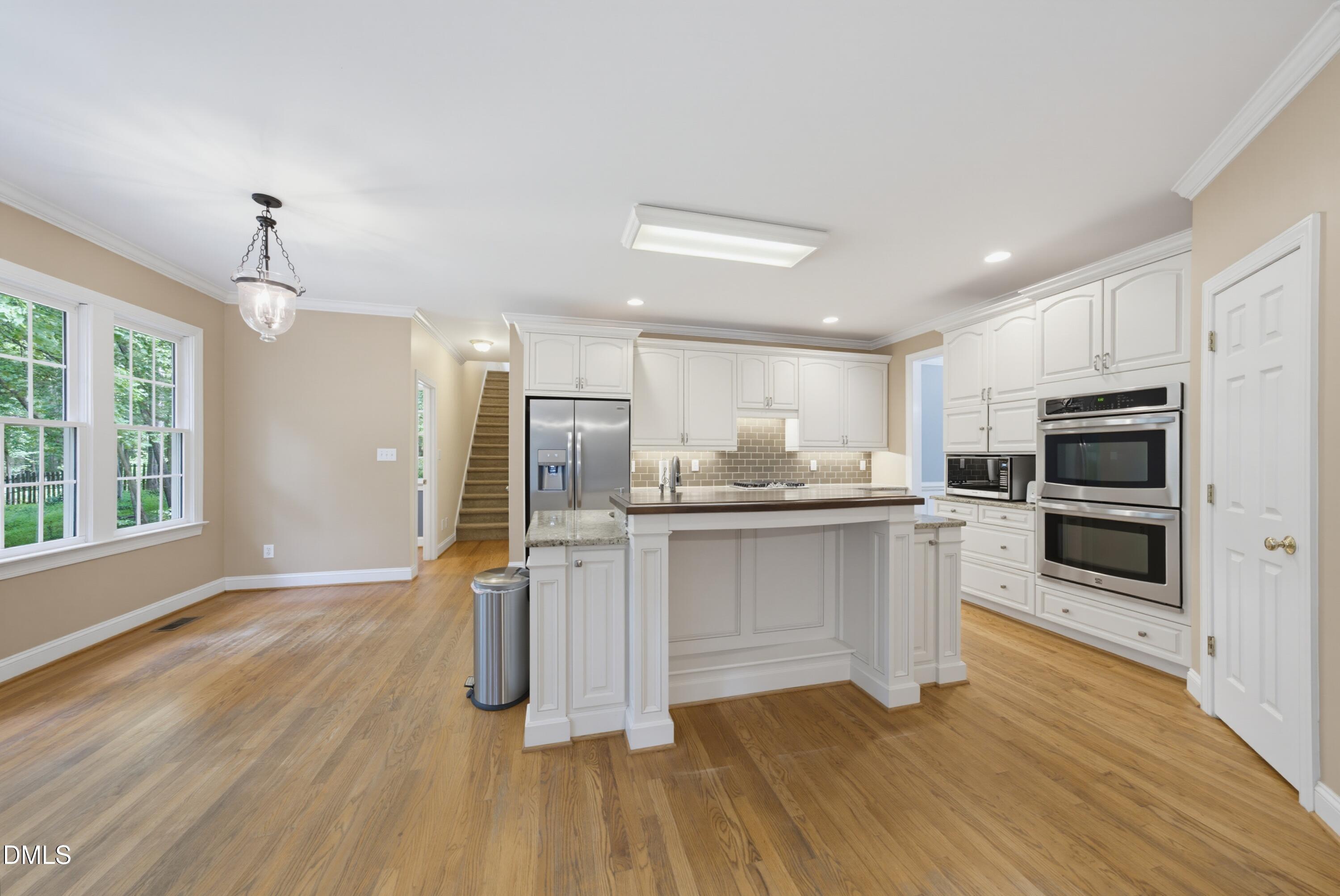 8005 Millenium Drive Property Photo 12