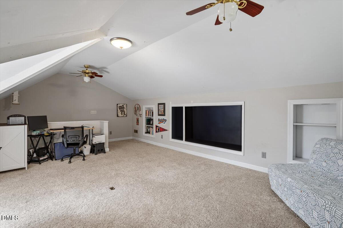 205 Hickory Glen Lane Property Photo 25