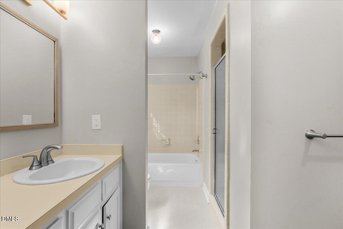 204 Raindrop Court Property Photo 12