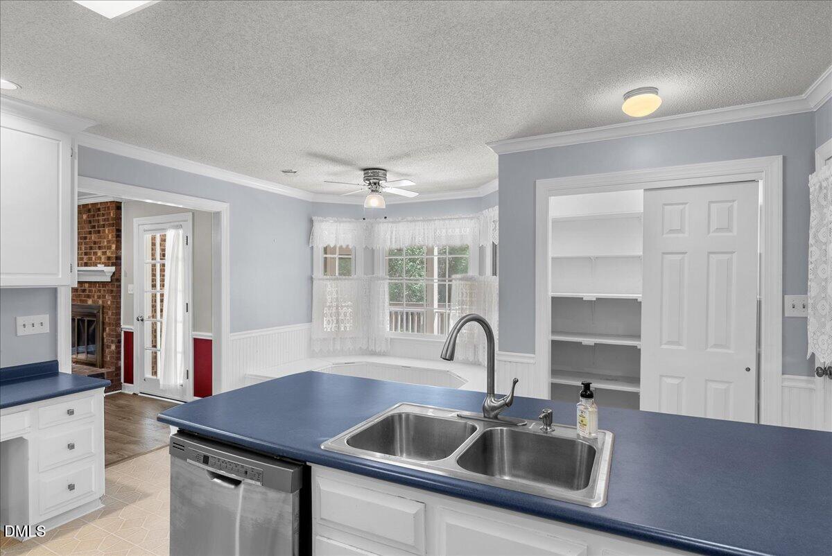 204 Raindrop Court Property Photo 15