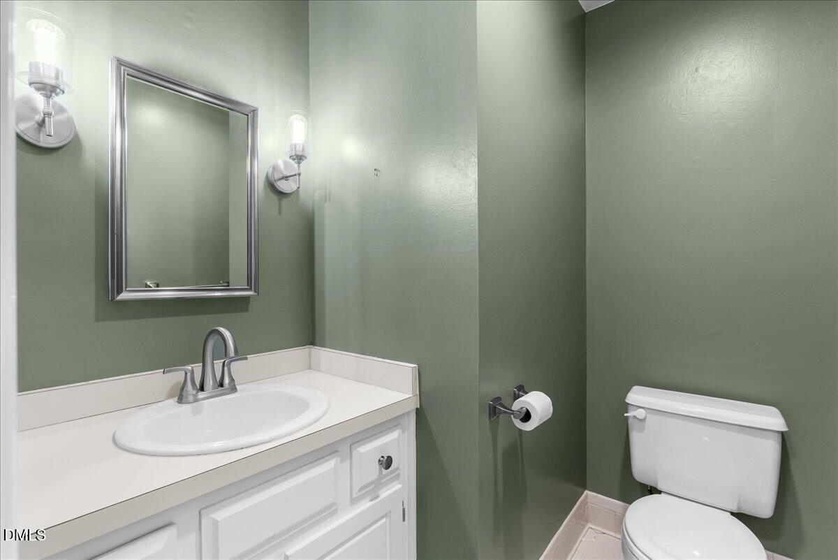 204 Raindrop Court Property Photo 18