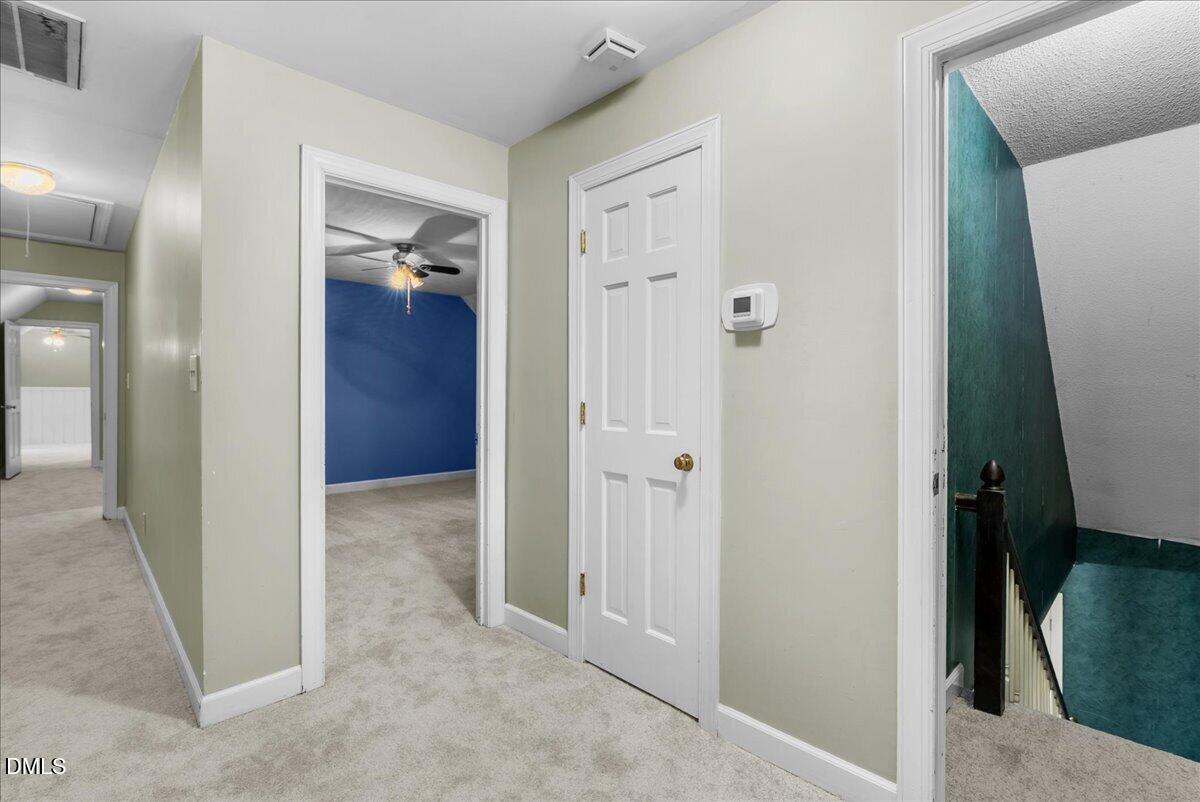 204 Raindrop Court Property Photo 30