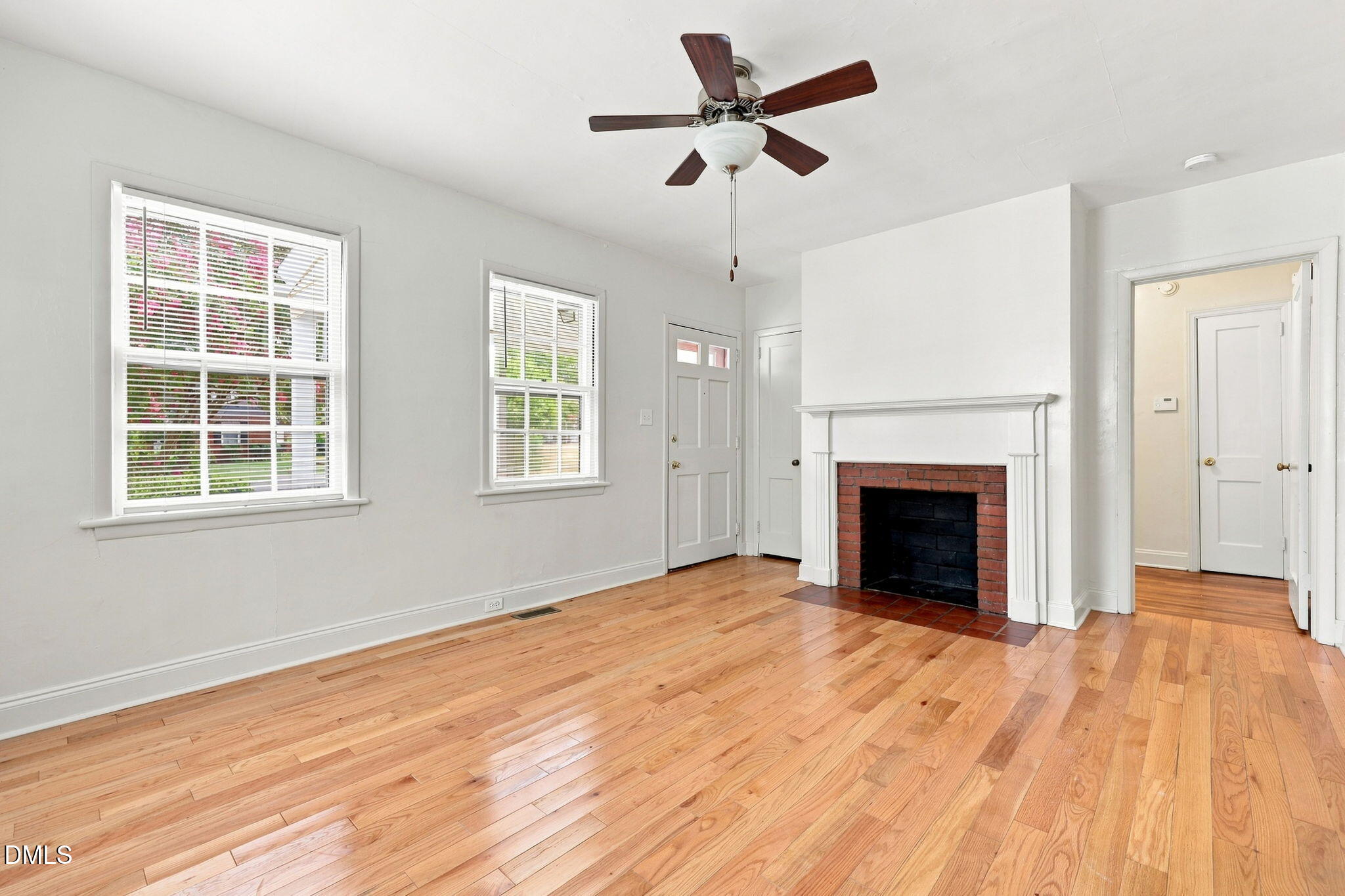 116 Davidson Avenue Property Photo 4