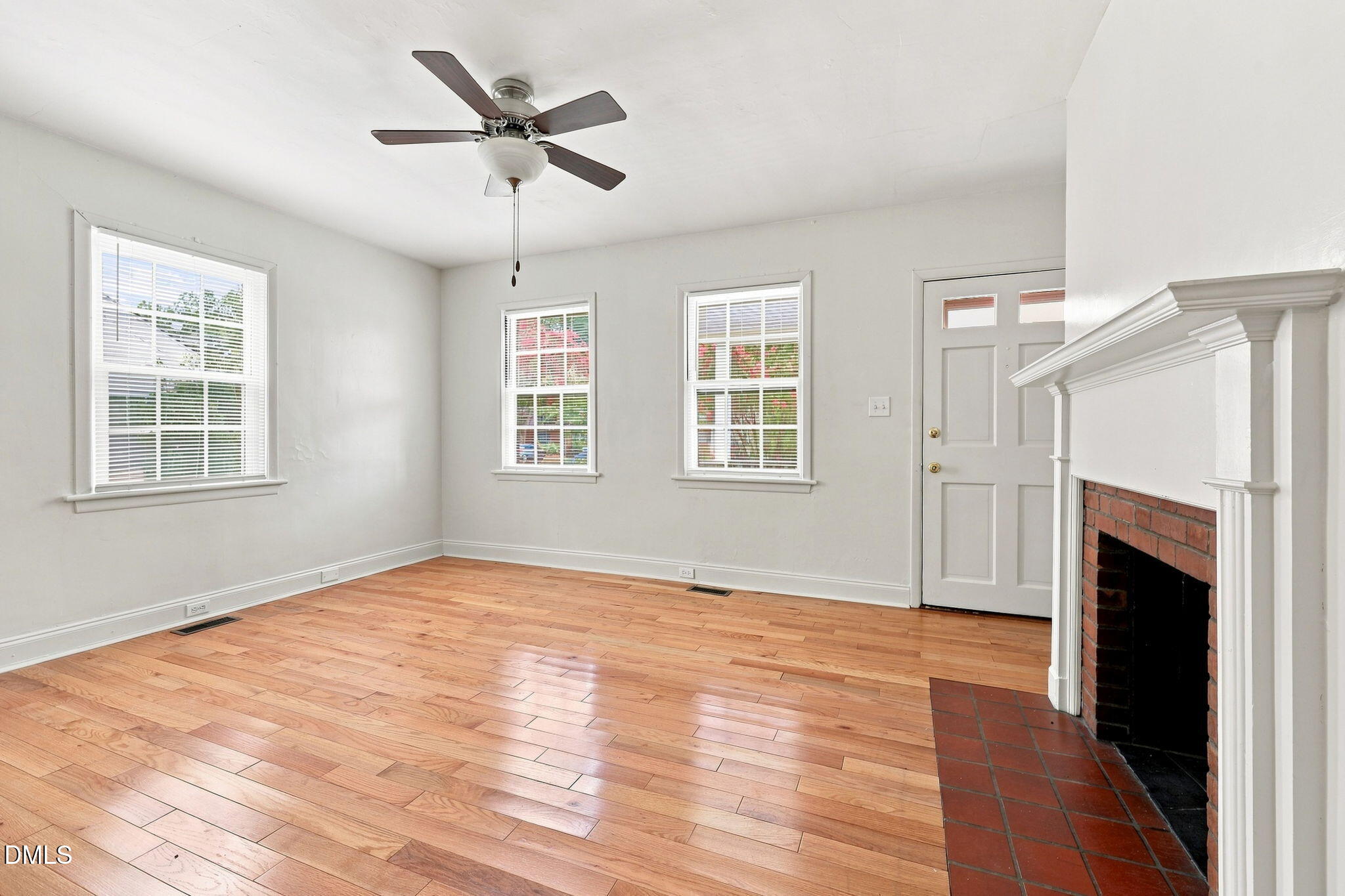 116 Davidson Avenue Property Photo 5