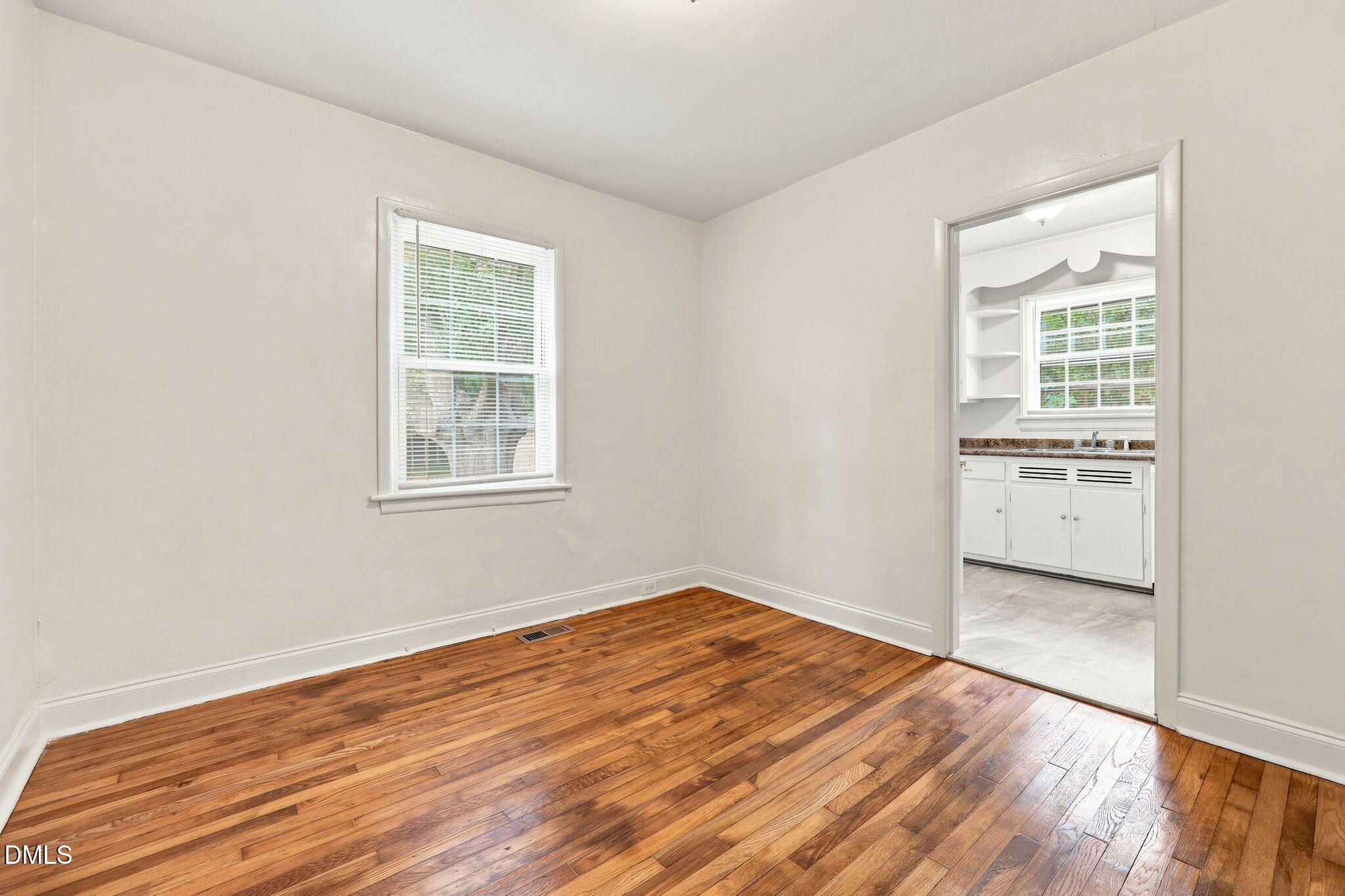 116 Davidson Avenue Property Photo 7