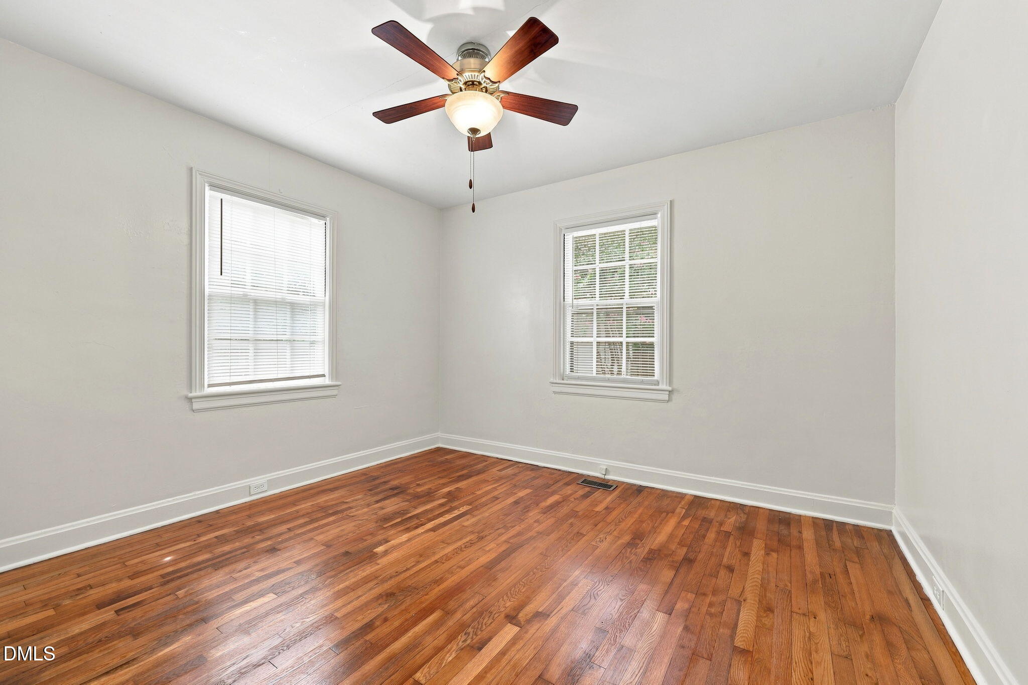 116 Davidson Avenue Property Photo 11