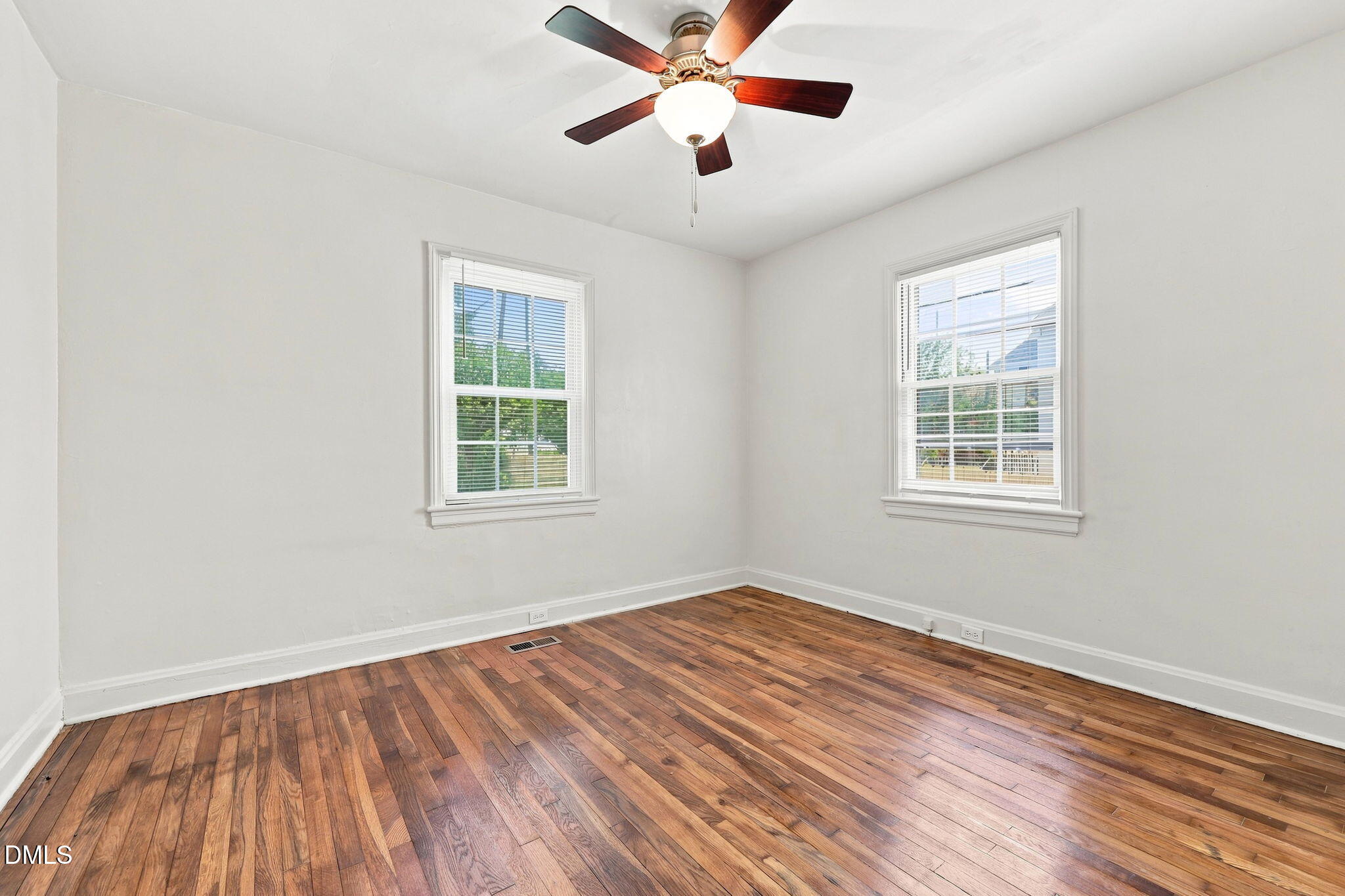 116 Davidson Avenue Property Photo 18
