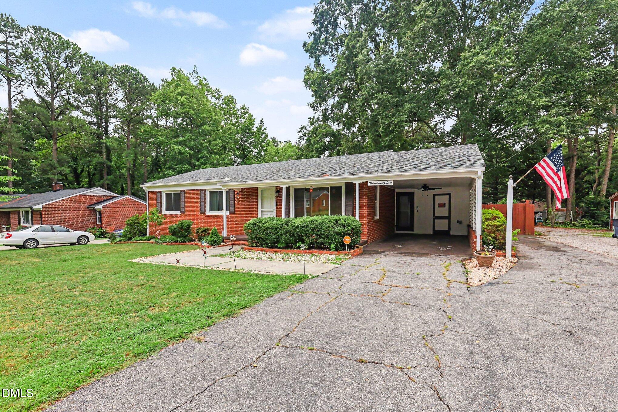 1277 David Avenue Property Photo 2