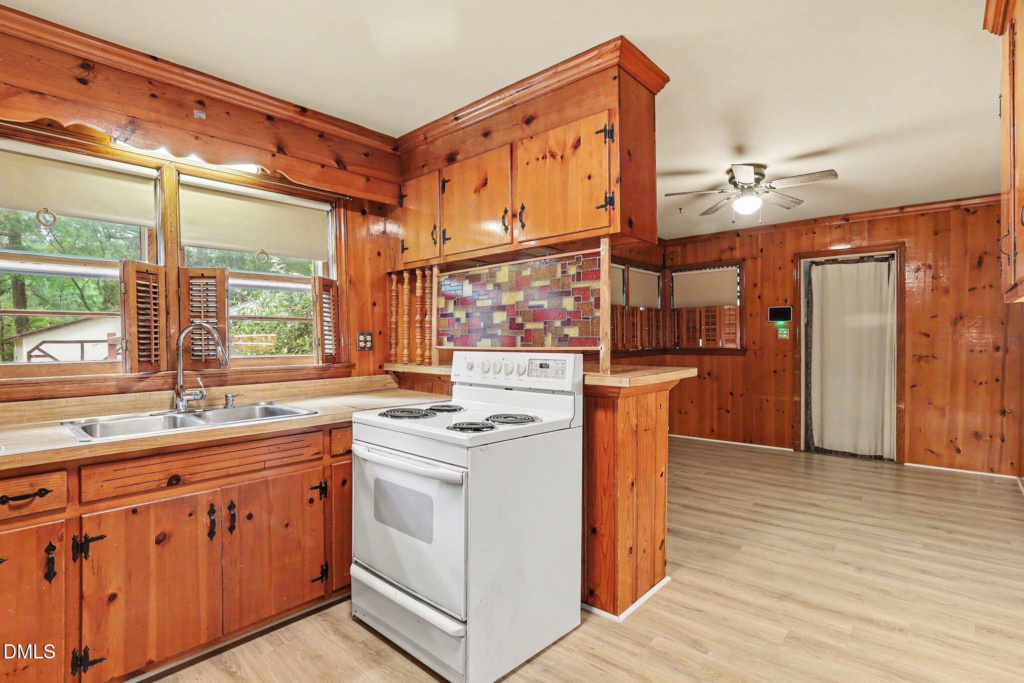 1277 David Avenue Property Photo 11