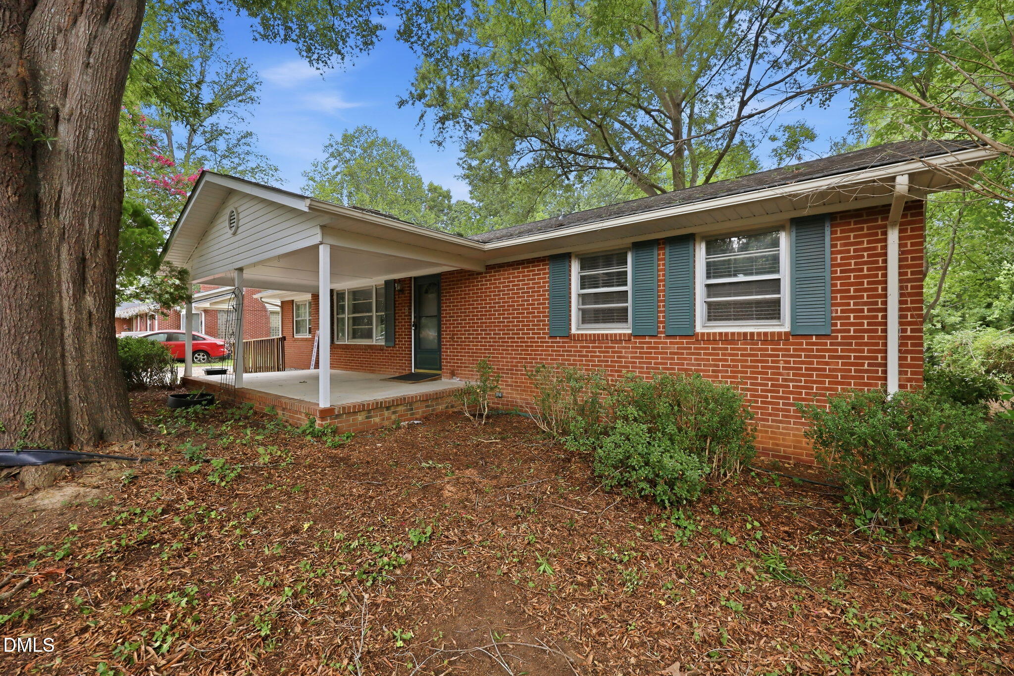 719 Greenwood Drive Property Photo 1