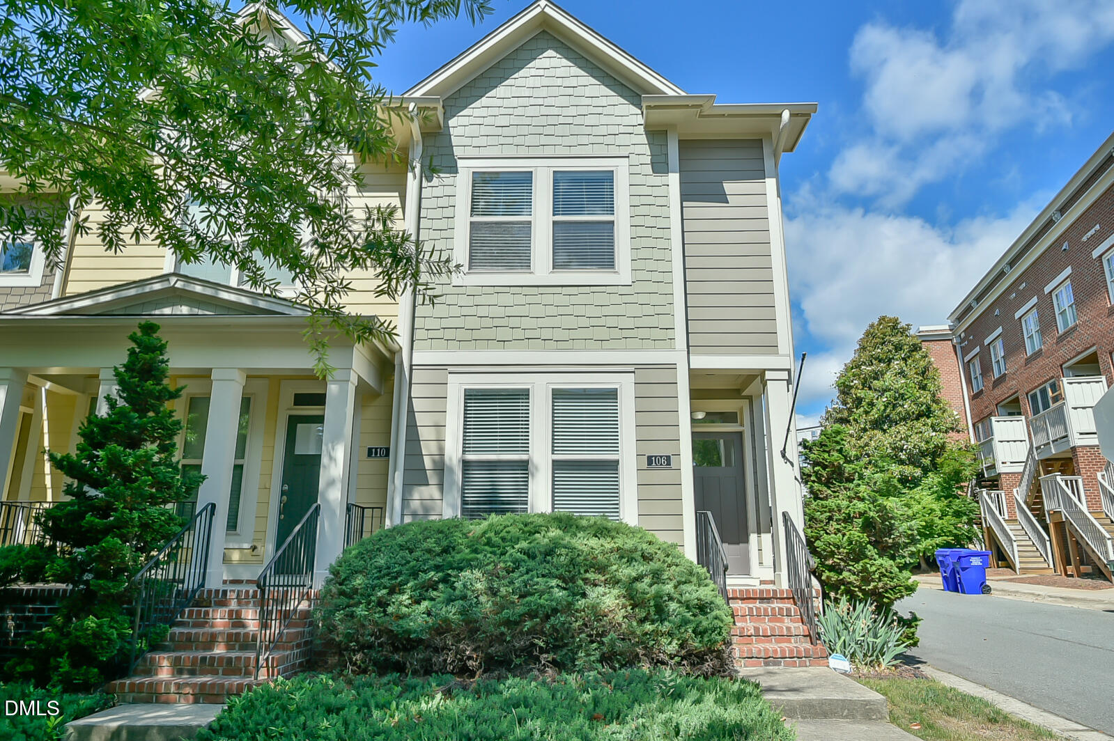 106 Kiley Street Property Photo 1