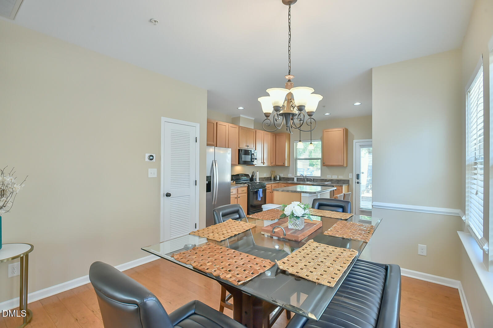106 Kiley Street Property Photo 10