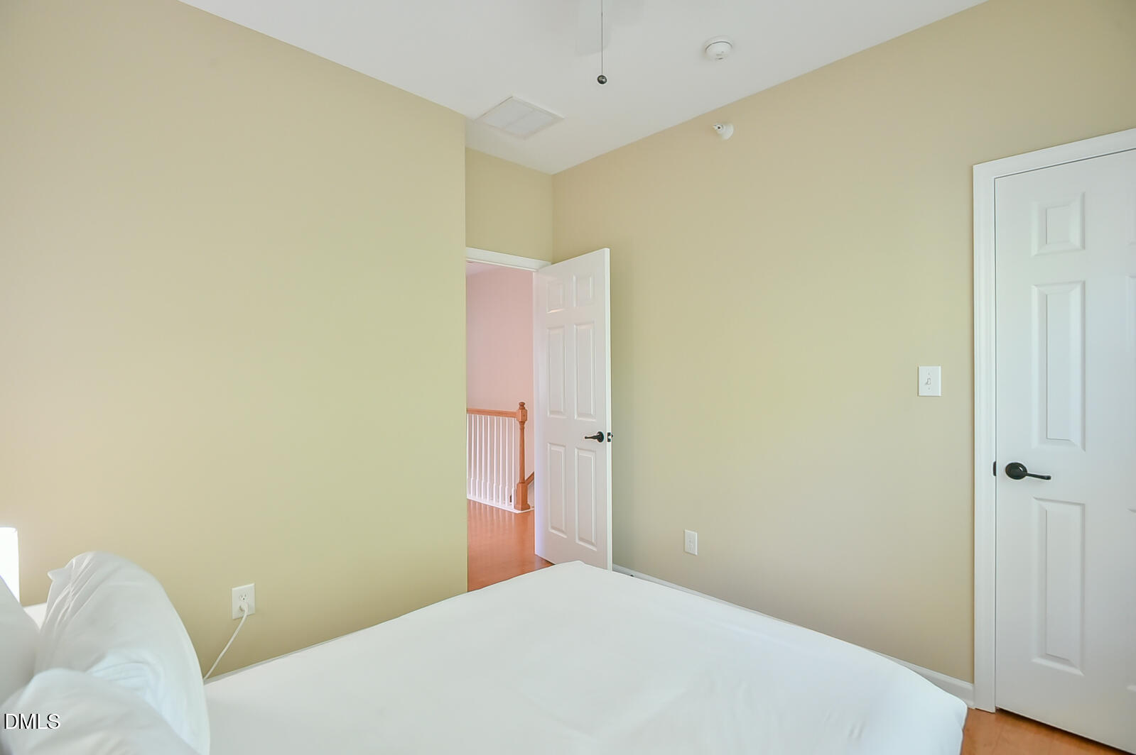 106 Kiley Street Property Photo 28