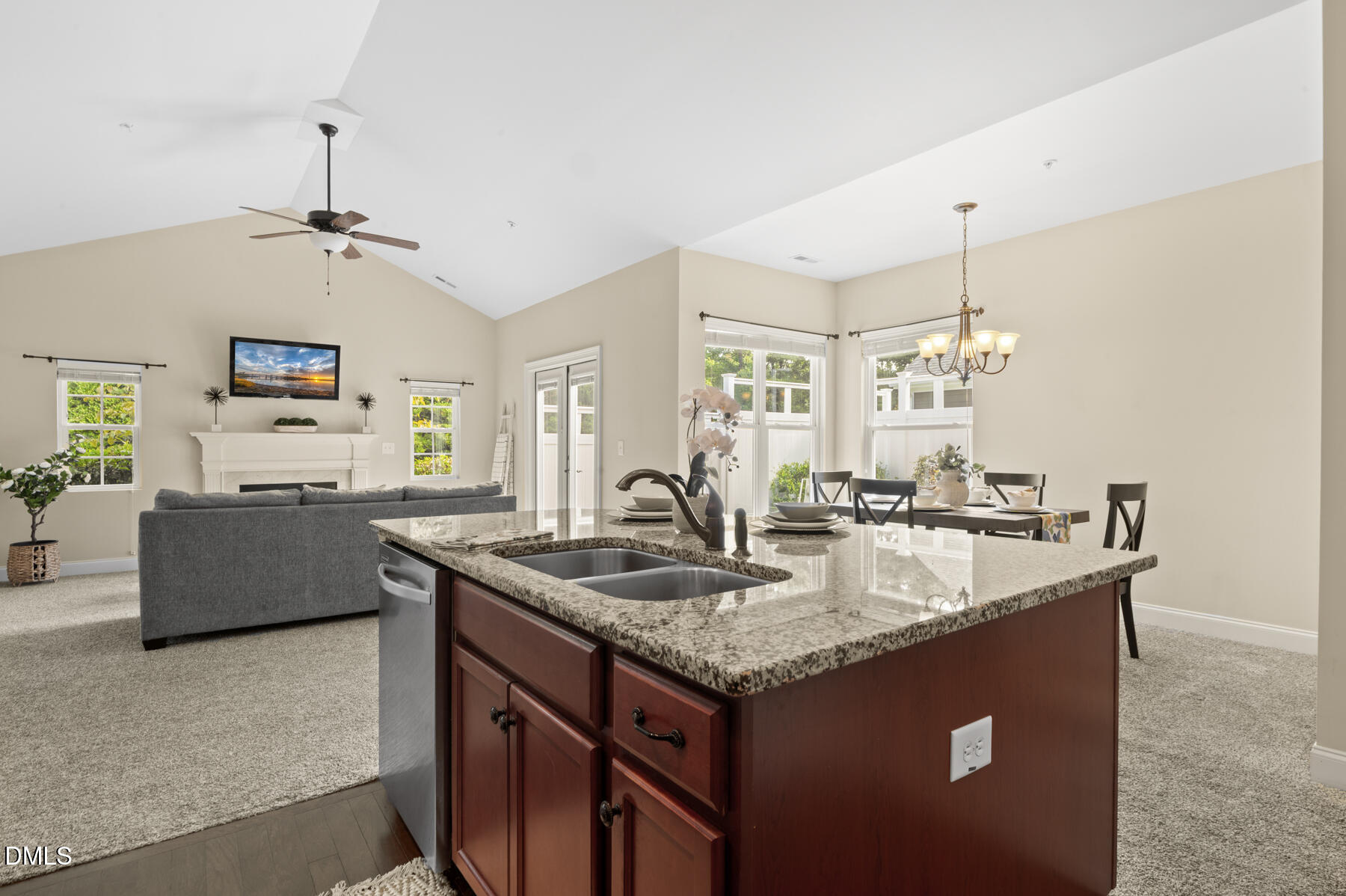 1467 Orchard Villas Avenue Property Photo 14