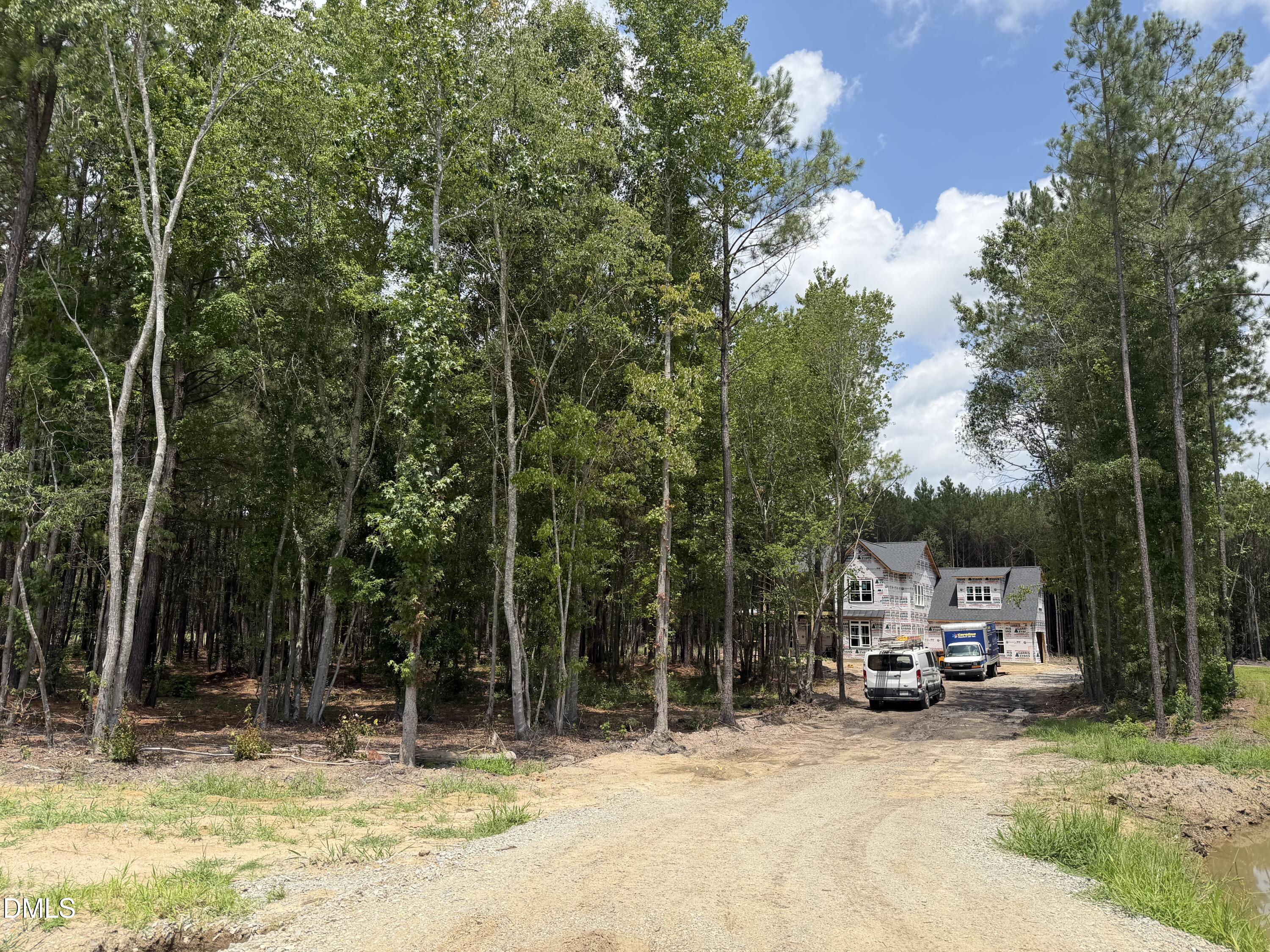 276 Green Pines Estates Drive Property Photo 10