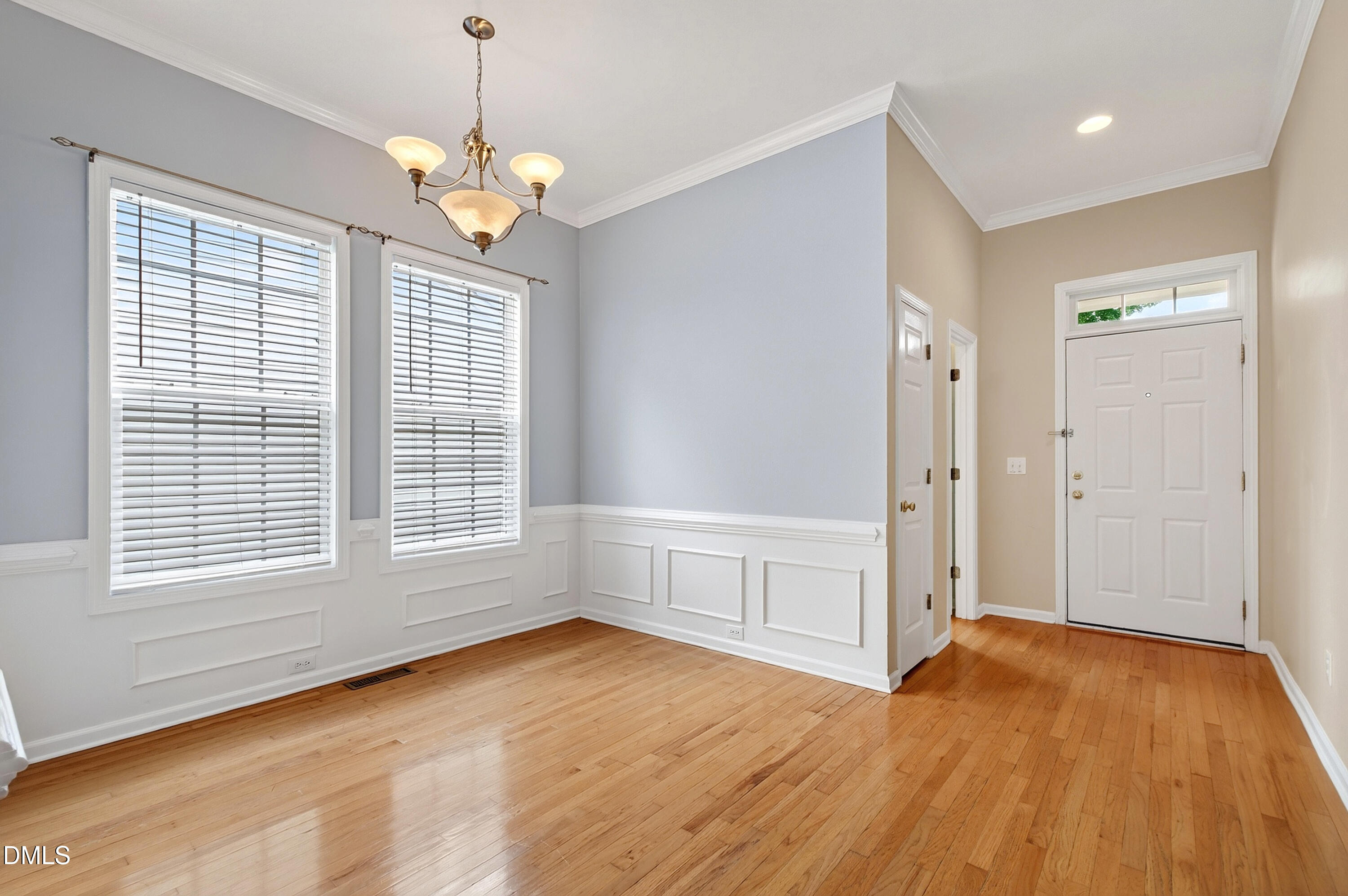 118 N Fields Circle Property Photo 8