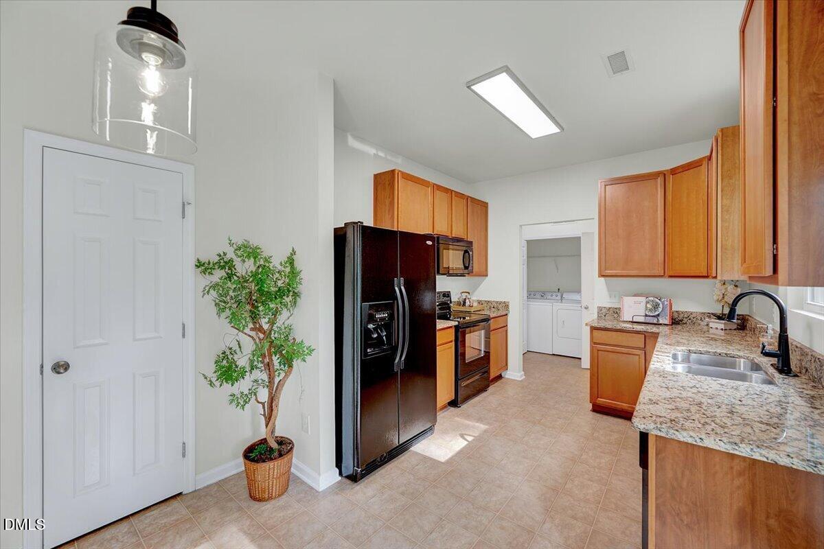 5110 Rainmaker Drive Property Photo 12