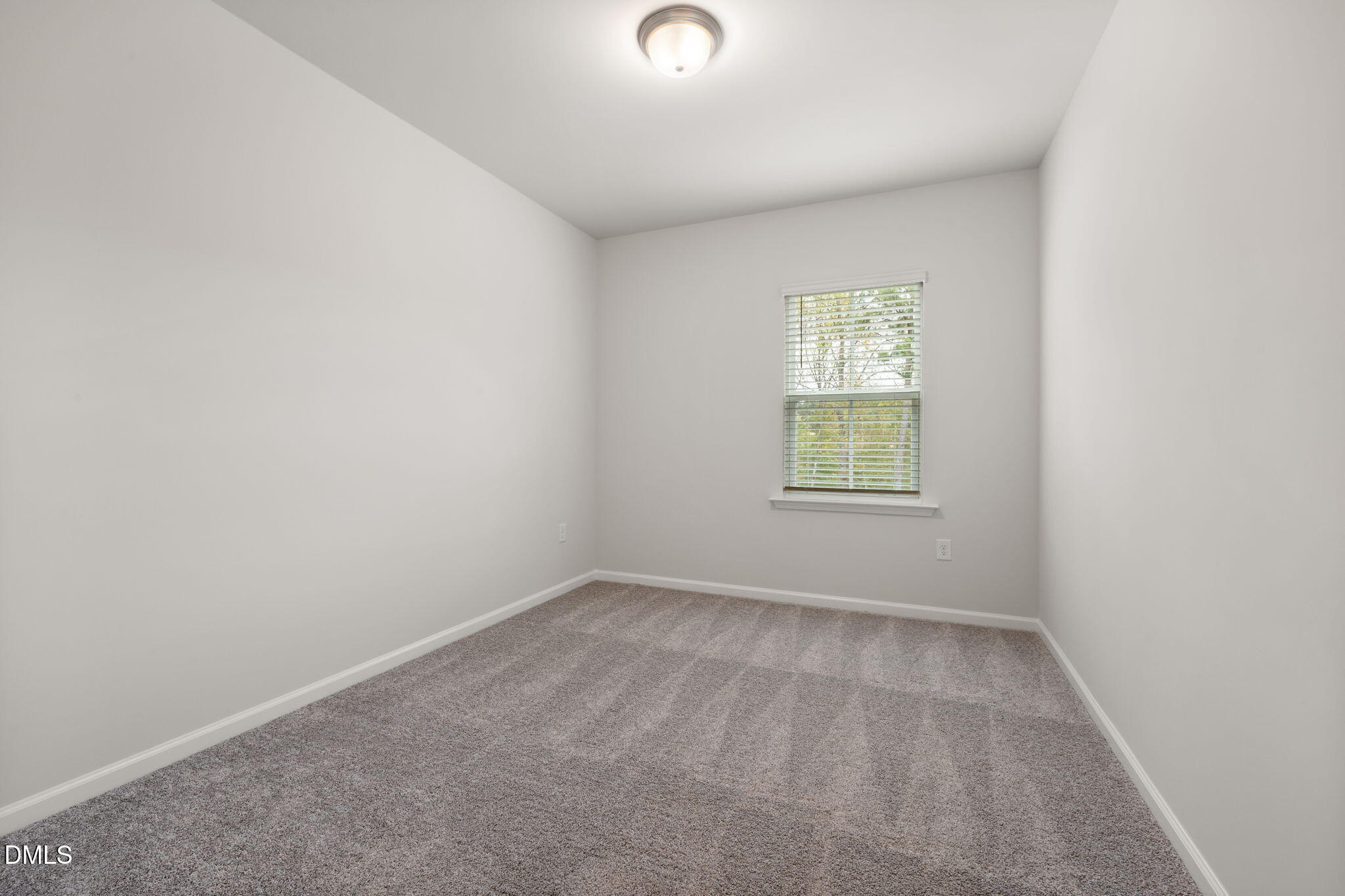 504 Foxfield Way Property Photo 23