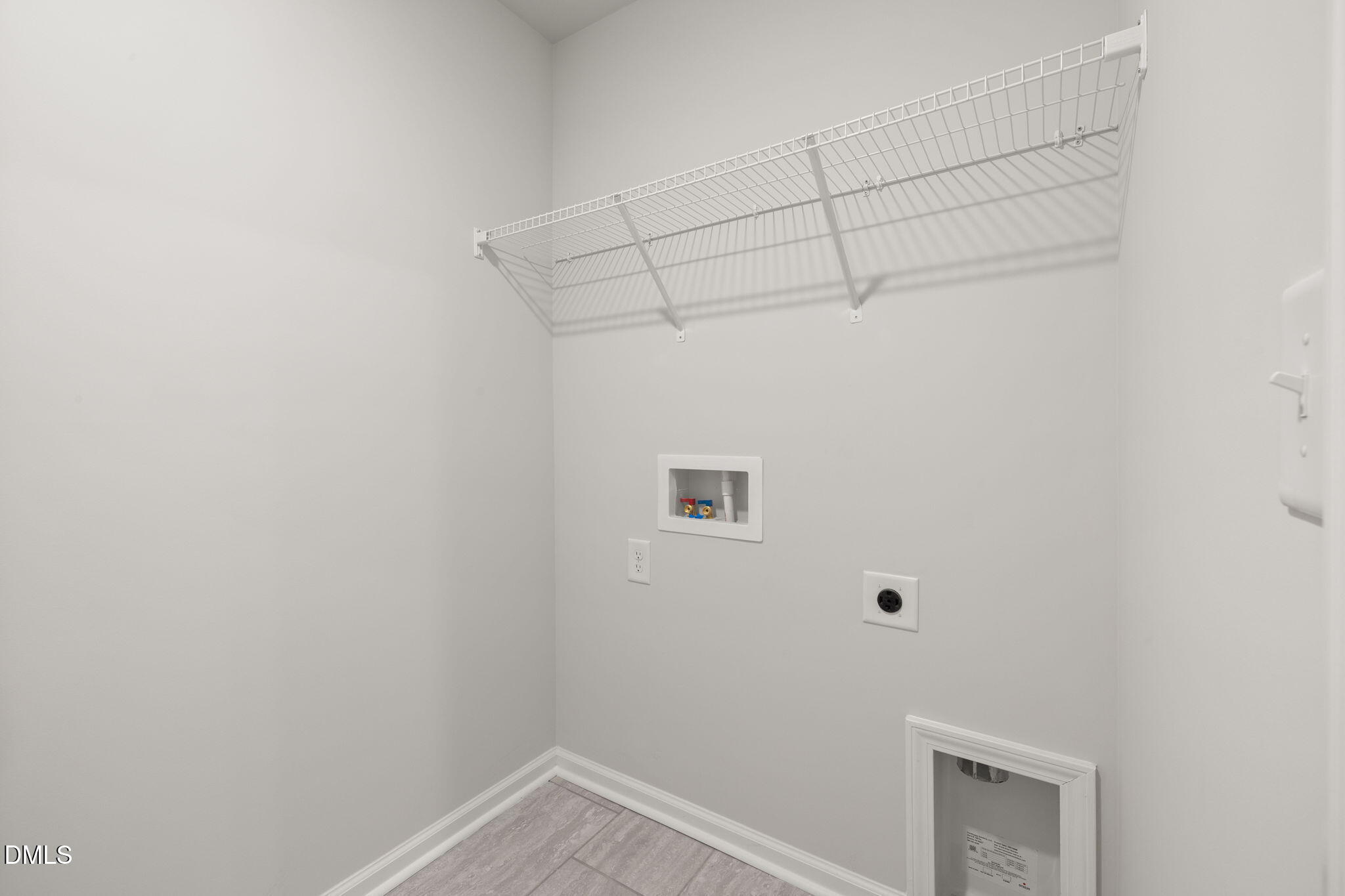 504 Foxfield Way Property Photo 25