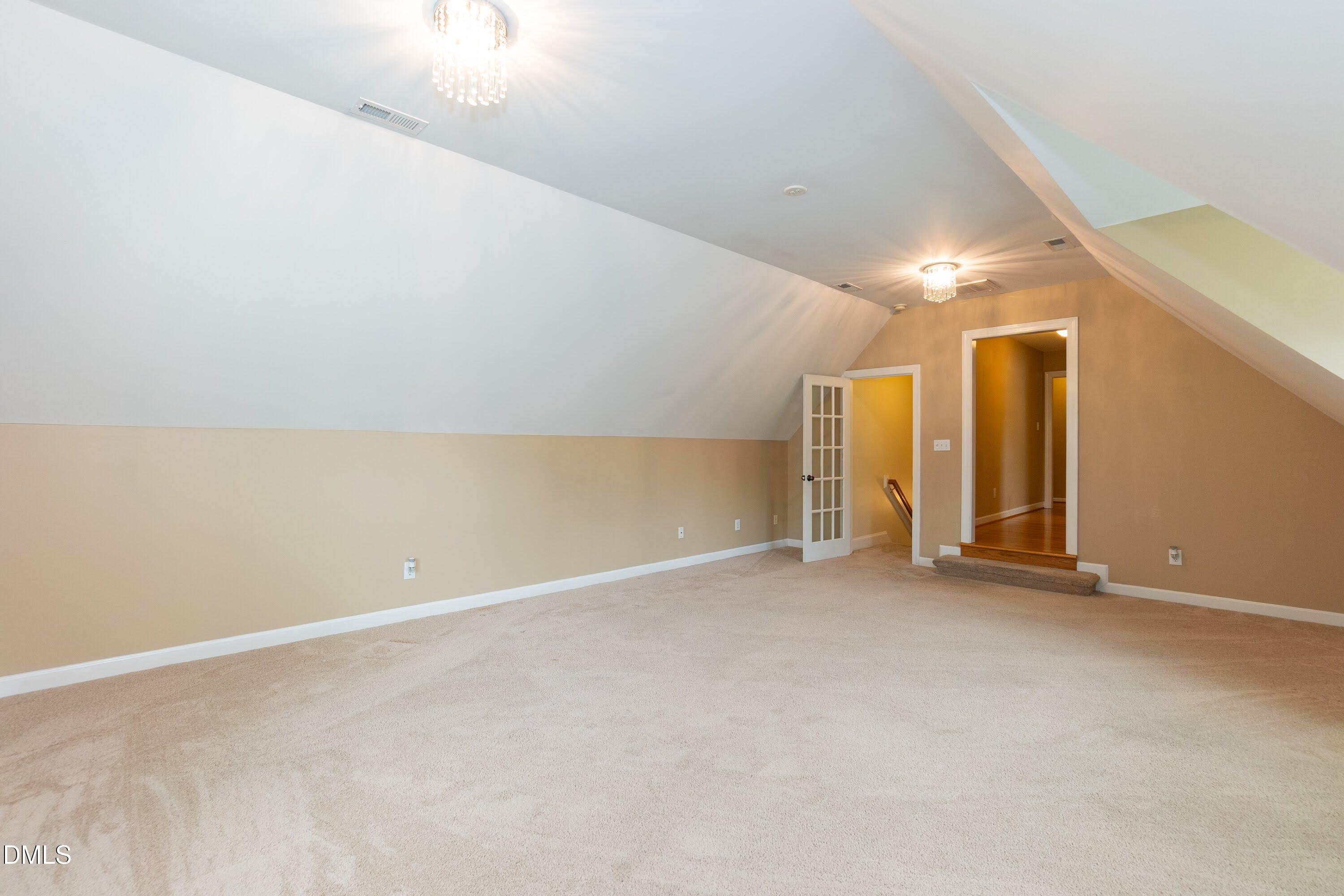 2948 Dargan Hills Drive Property Photo 25