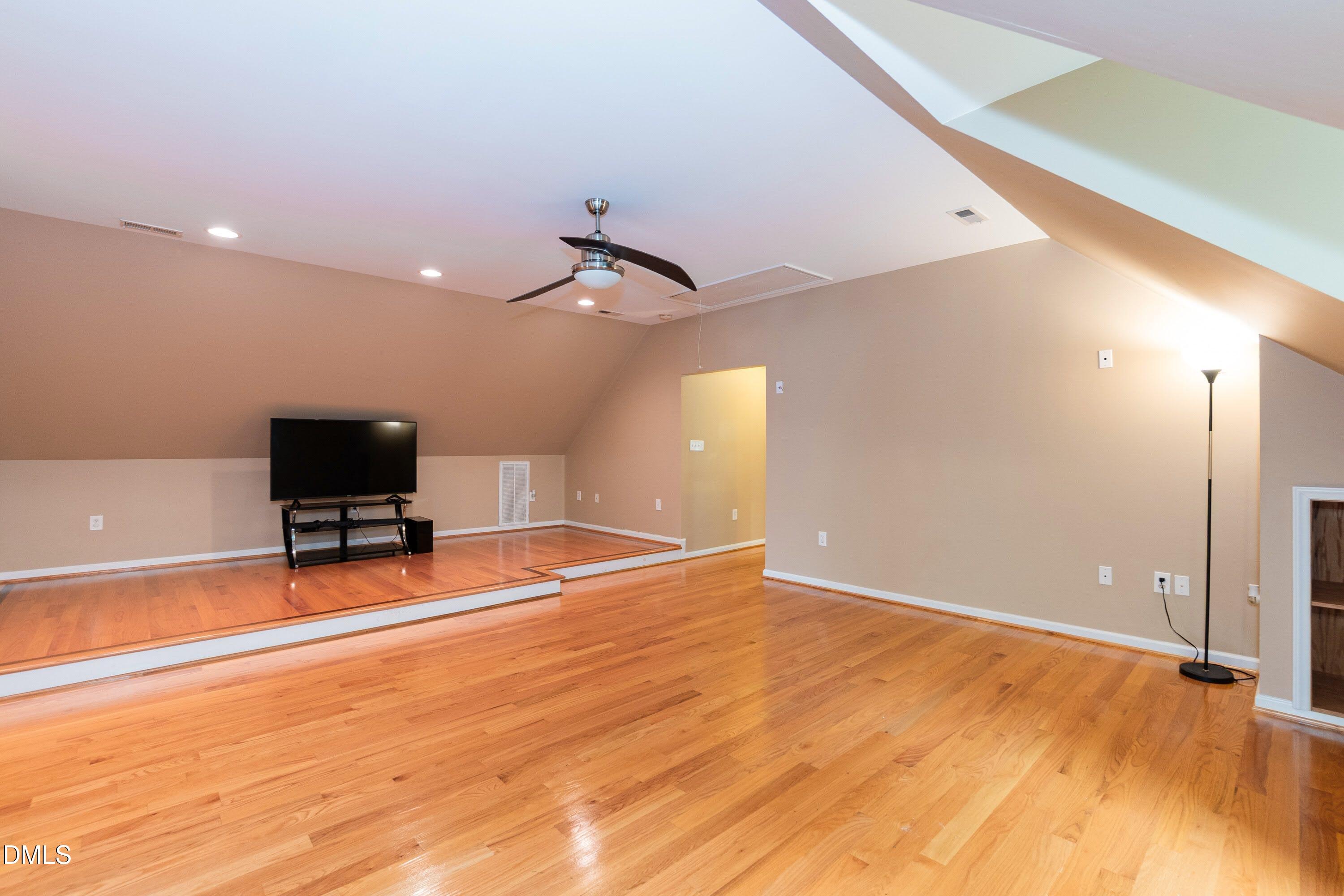 2948 Dargan Hills Drive Property Photo 26