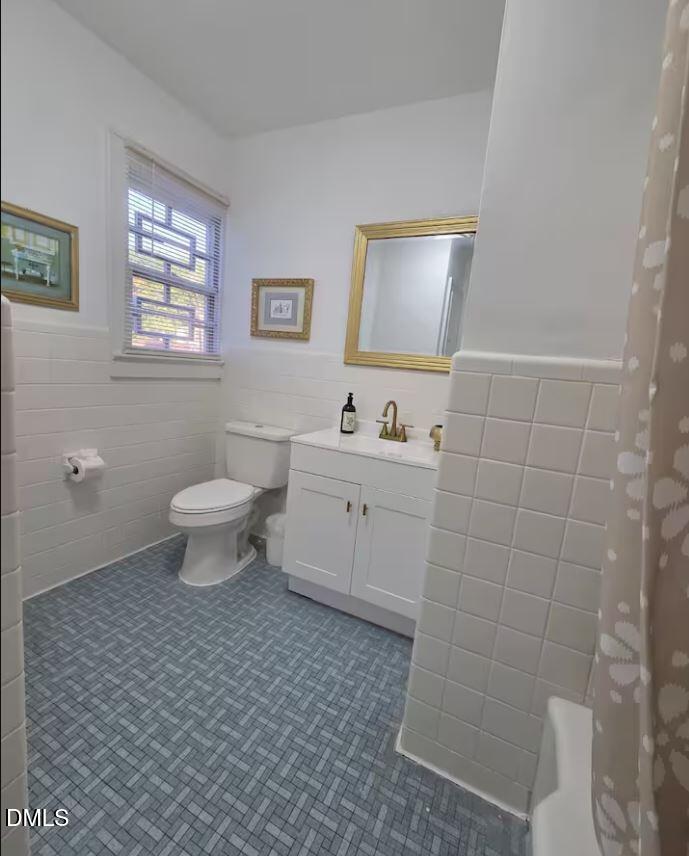 203 W Rockspring Street Property Photo 10