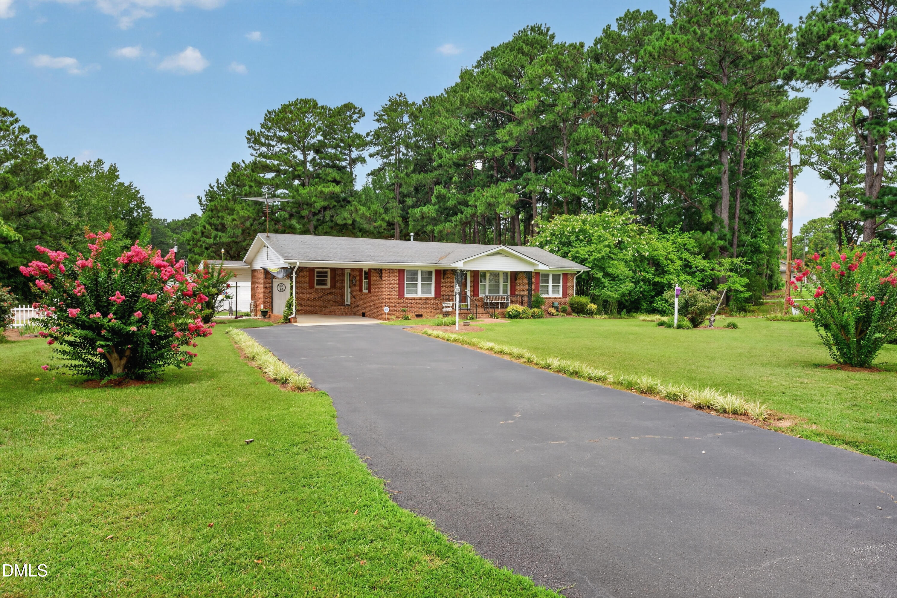 6269 Flower Hill Road Property Photo 1