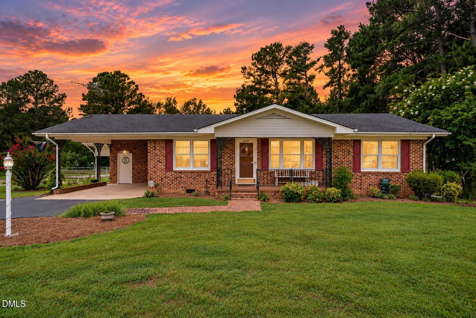 6269 Flower Hill Road Property Photo 1
