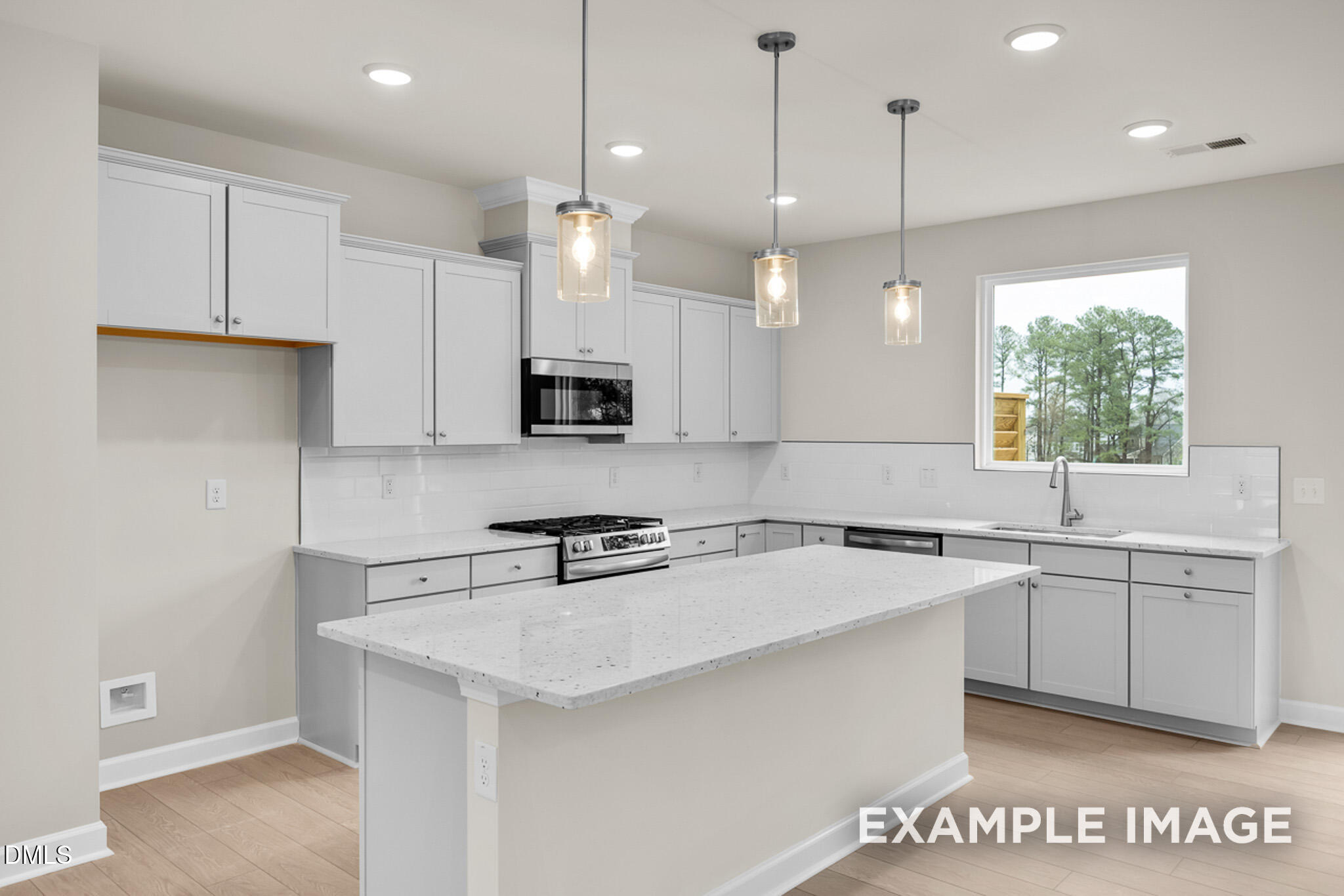 117 Broadway Street Property Photo 1