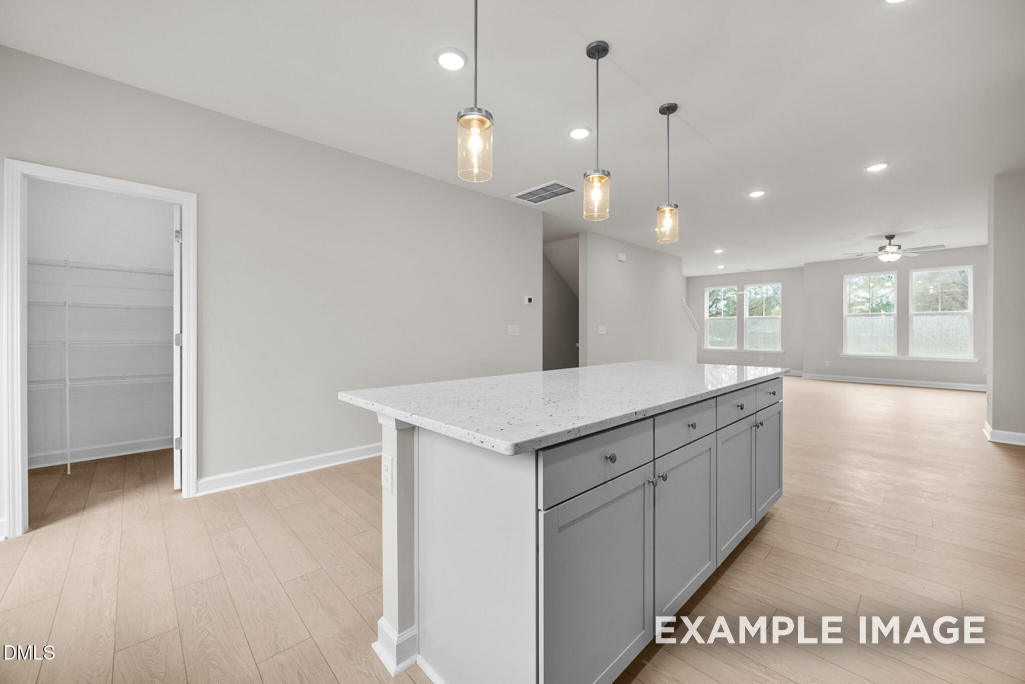 117 Broadway Street Property Photo 8