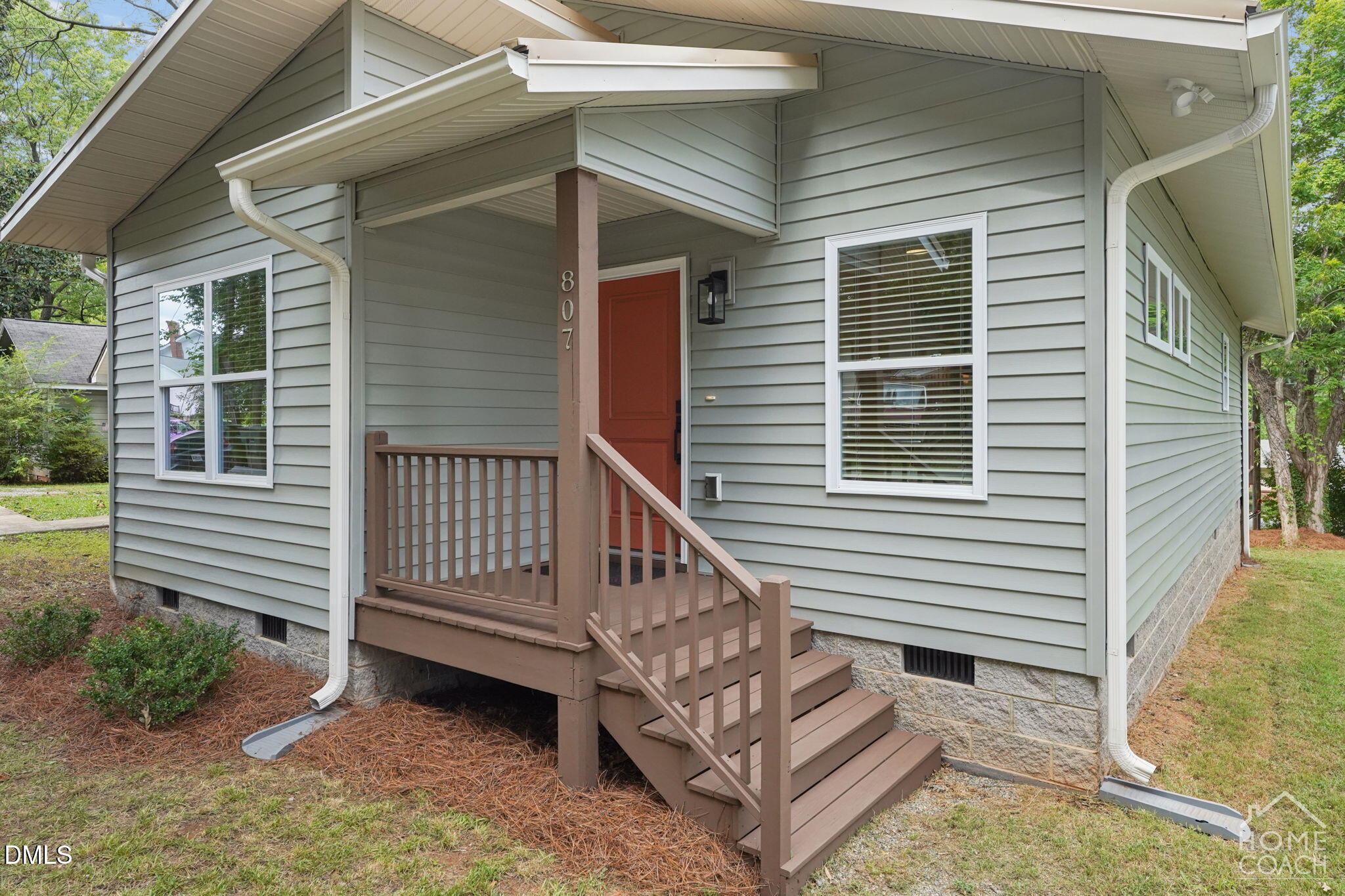 807 Staley Street Property Photo 1
