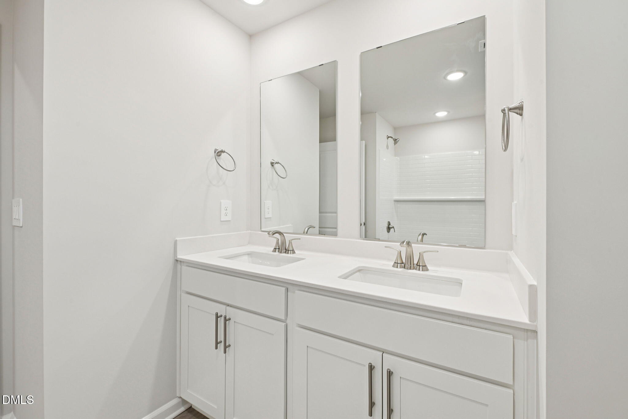 712 Red River Drive Property Photo 33