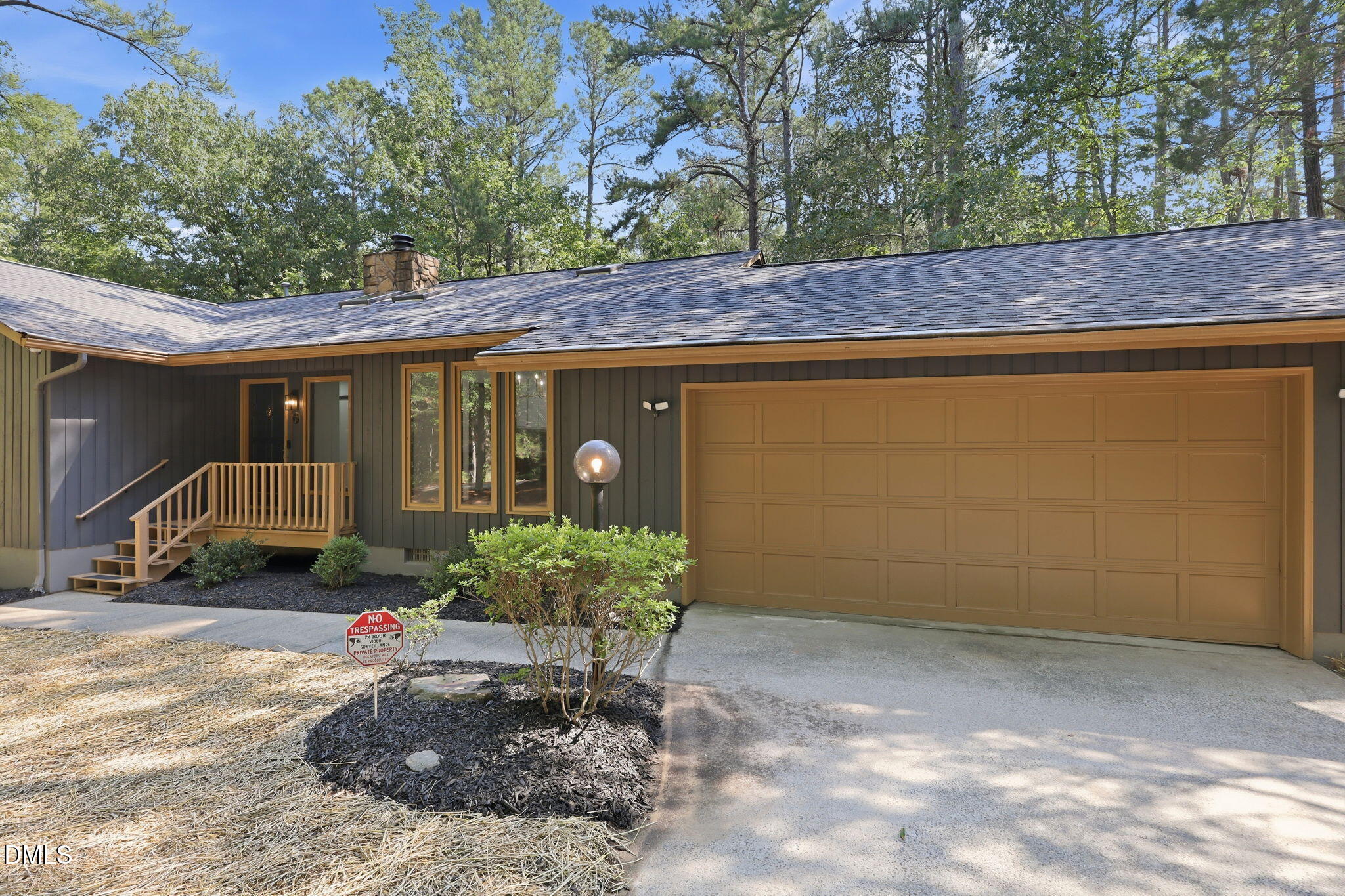 6 Saint James Court Property Photo 4