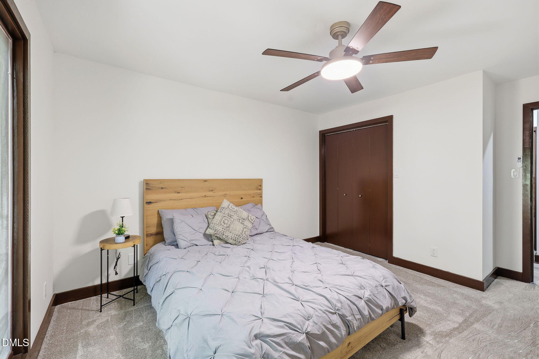 6 Saint James Court Property Photo 25