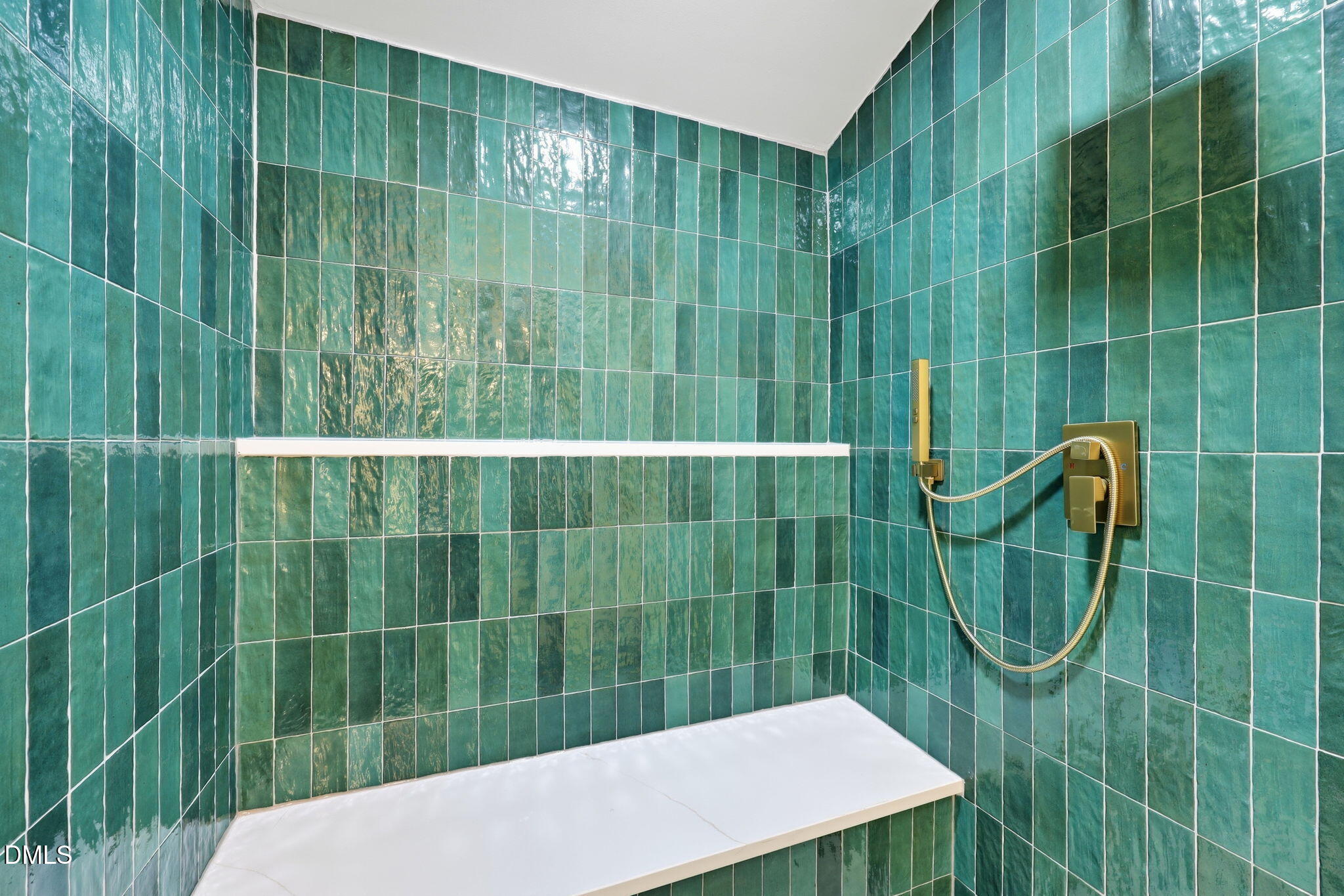6 Saint James Court Property Photo 34