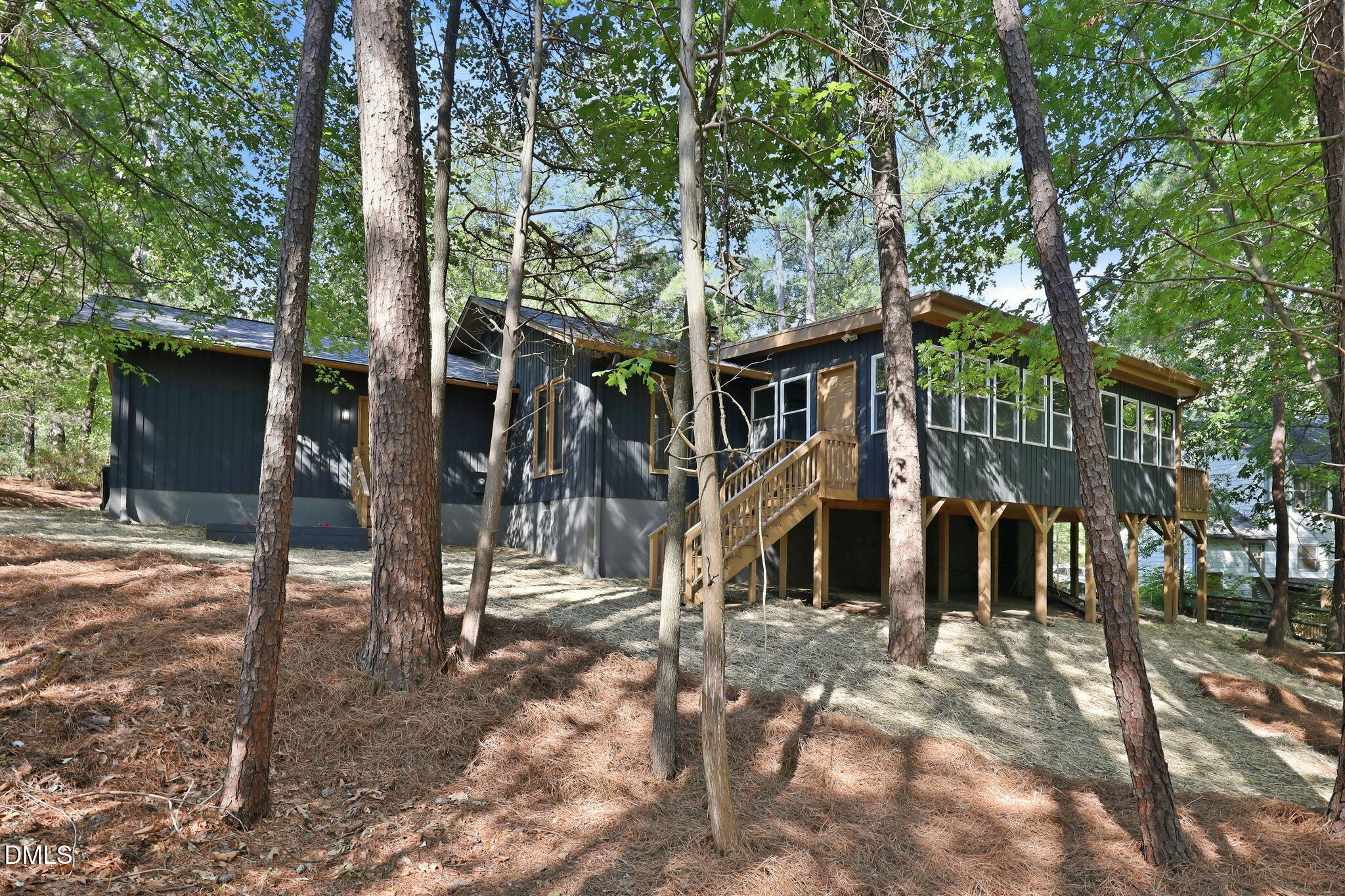 6 Saint James Court Property Photo 38