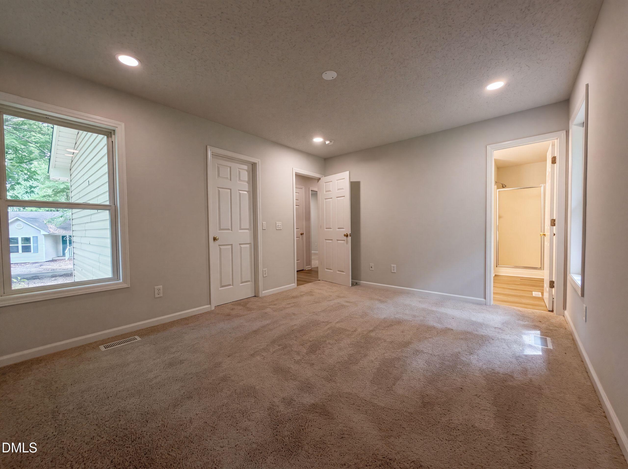 810 Hill Top Circle Property Photo 15