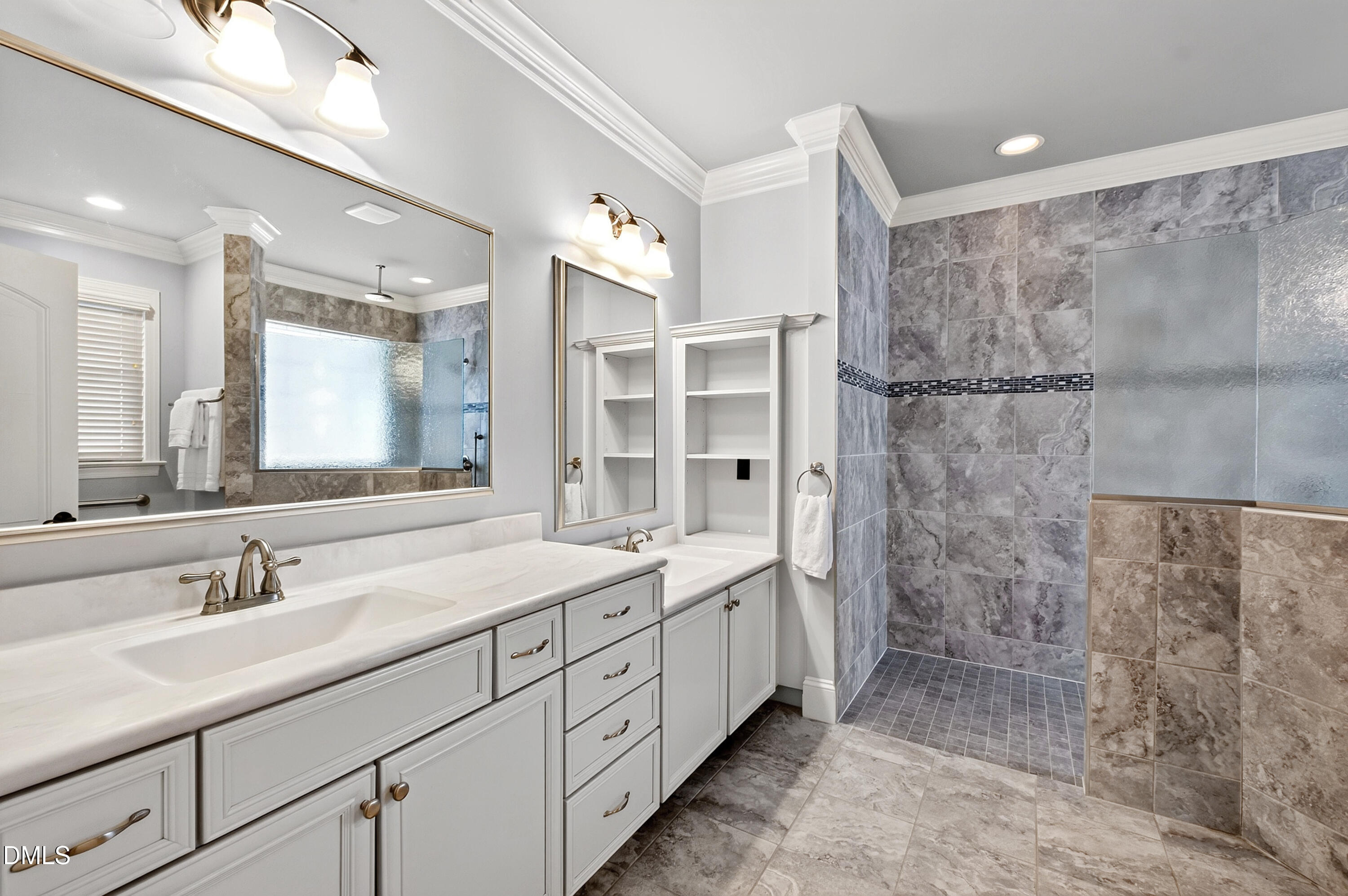 407 Waterville Street Property Photo 28