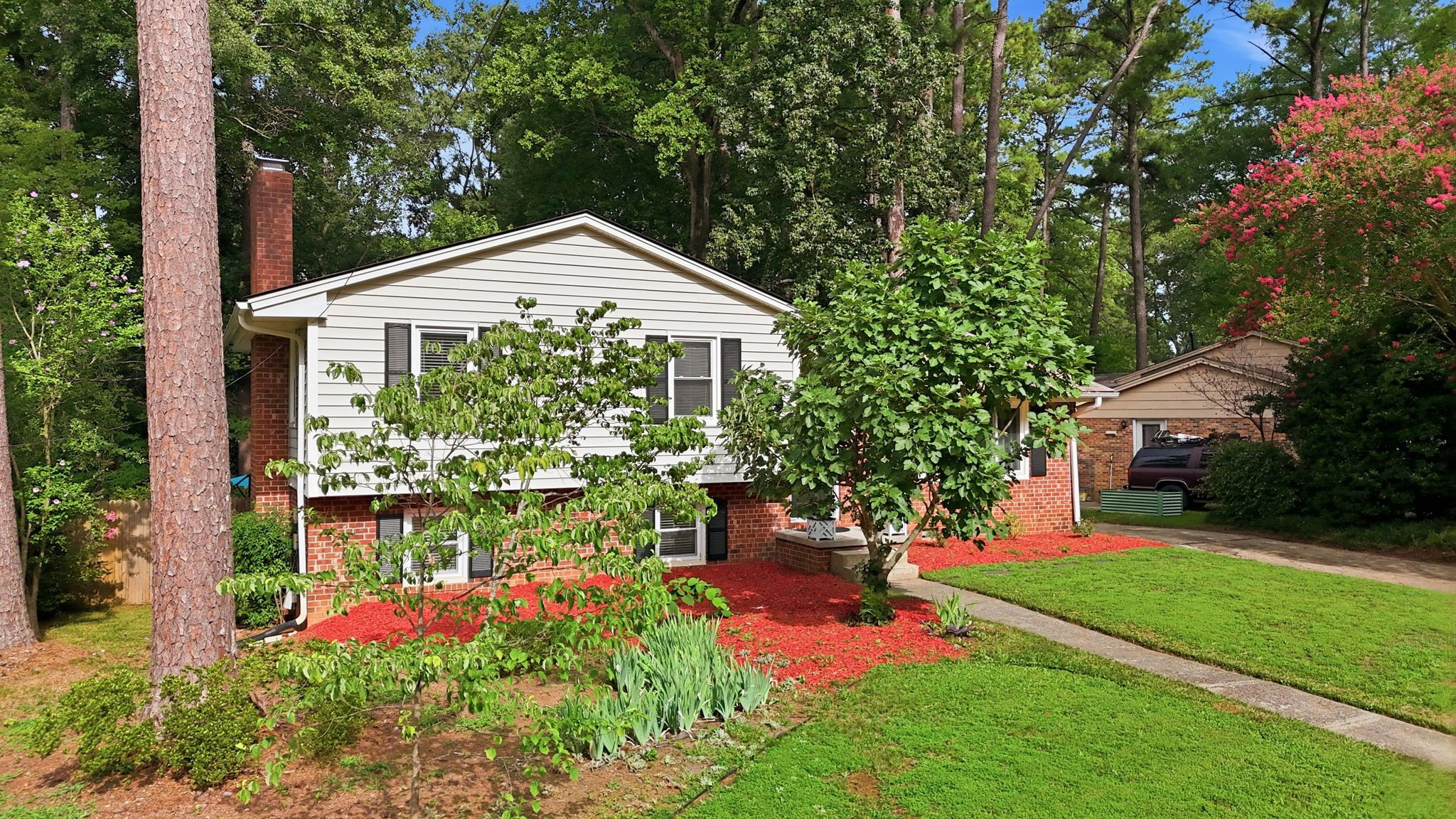 3629 Allendale Drive Property Photo 2